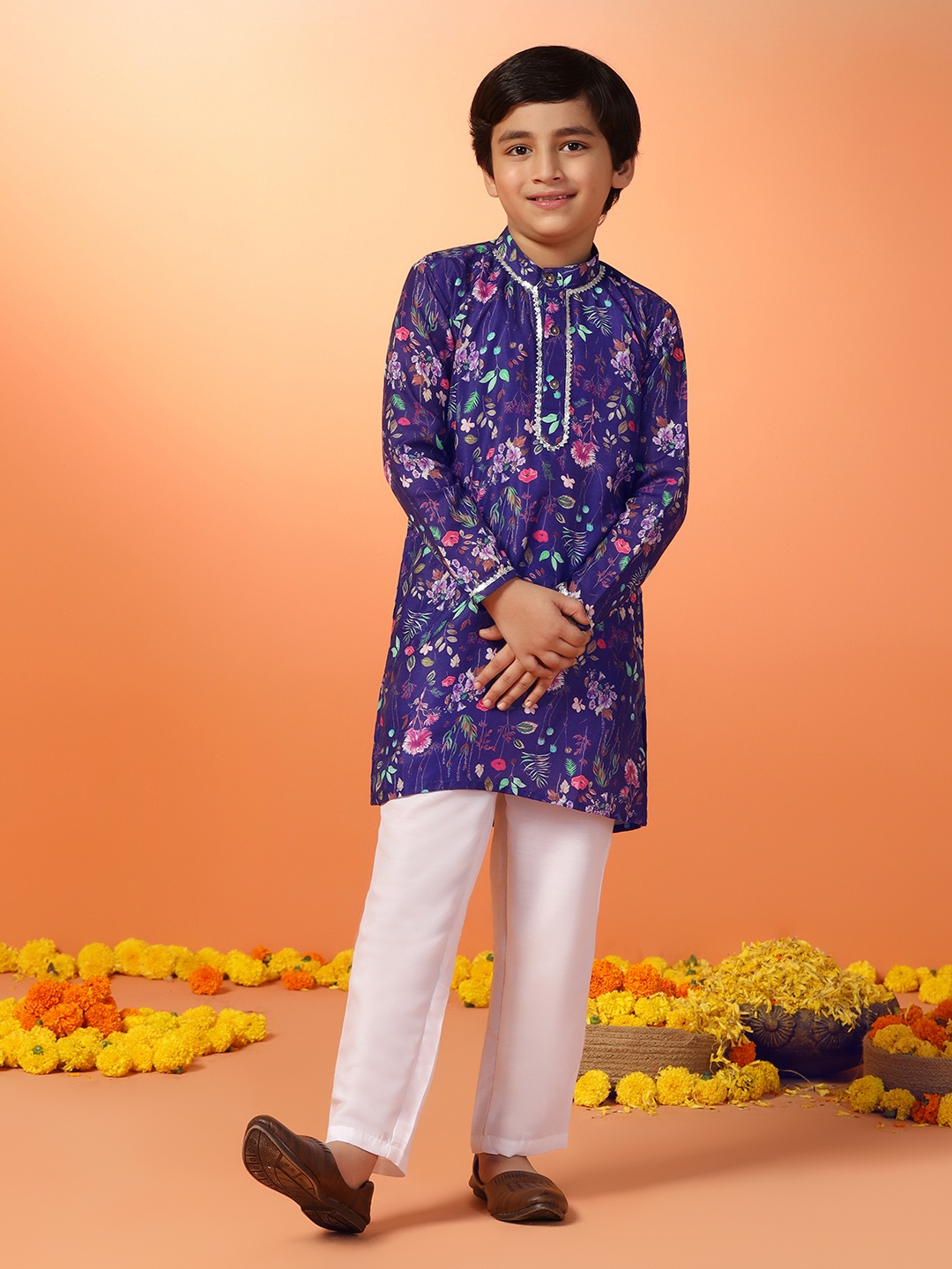 

FASHION DREAM Boys Floral Printed Regular Kurta with Trousers, Purple