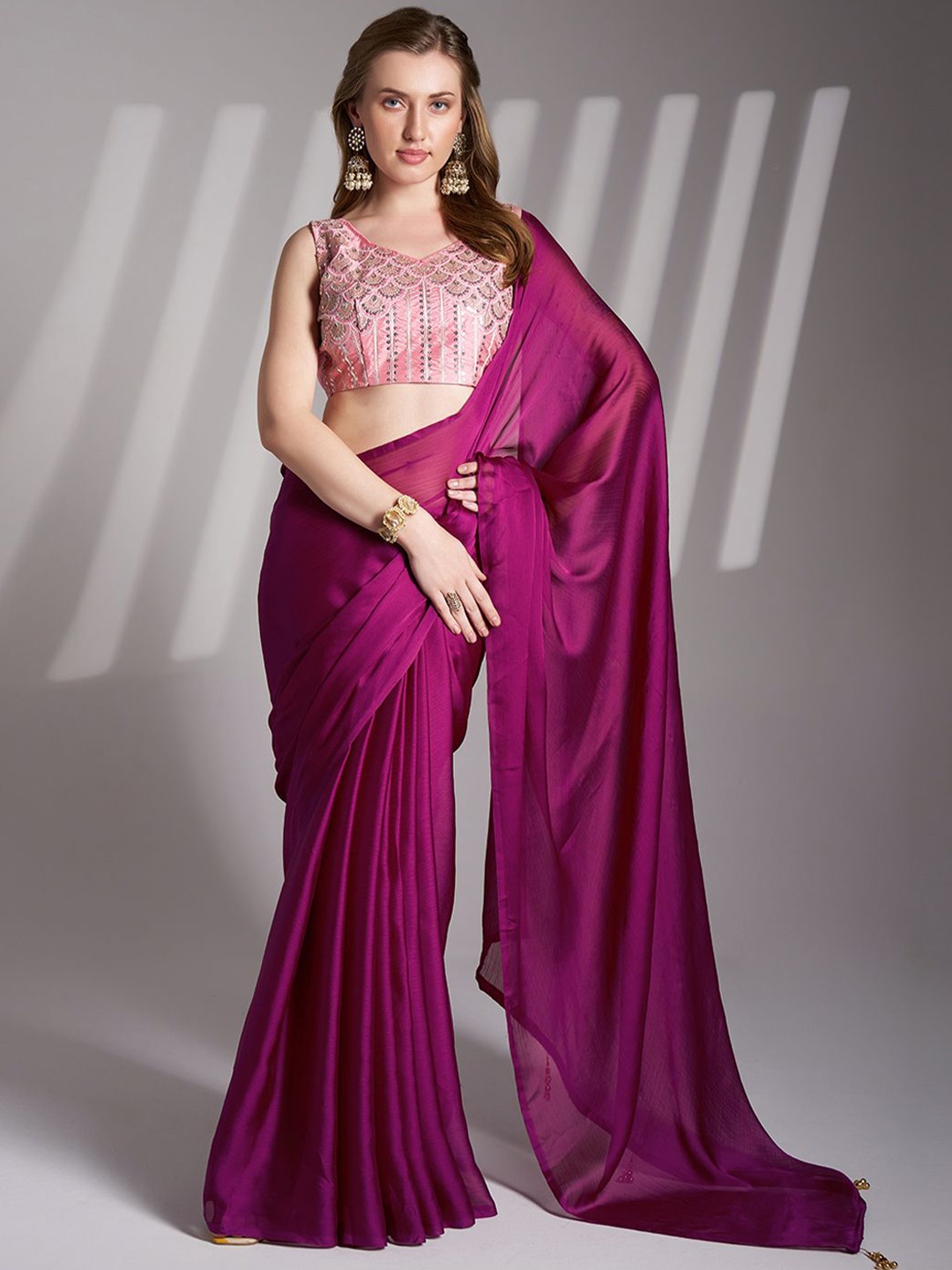 

Kalista Satin Ready to Wear Ready to Wear Saree, Burgundy
