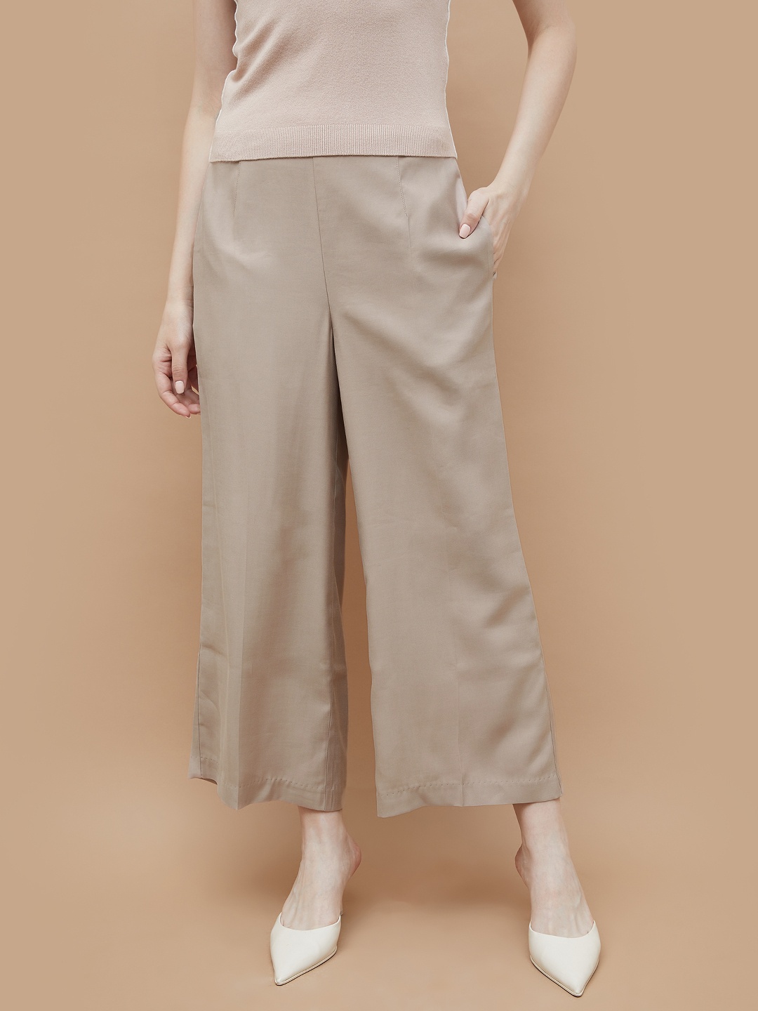 

CODE by Lifestyle Women Chinos Trousers, Brown