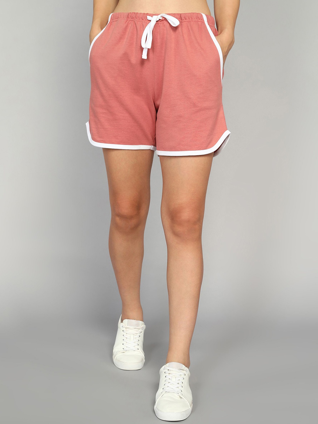 

Metronaut Women Shorts, Pink