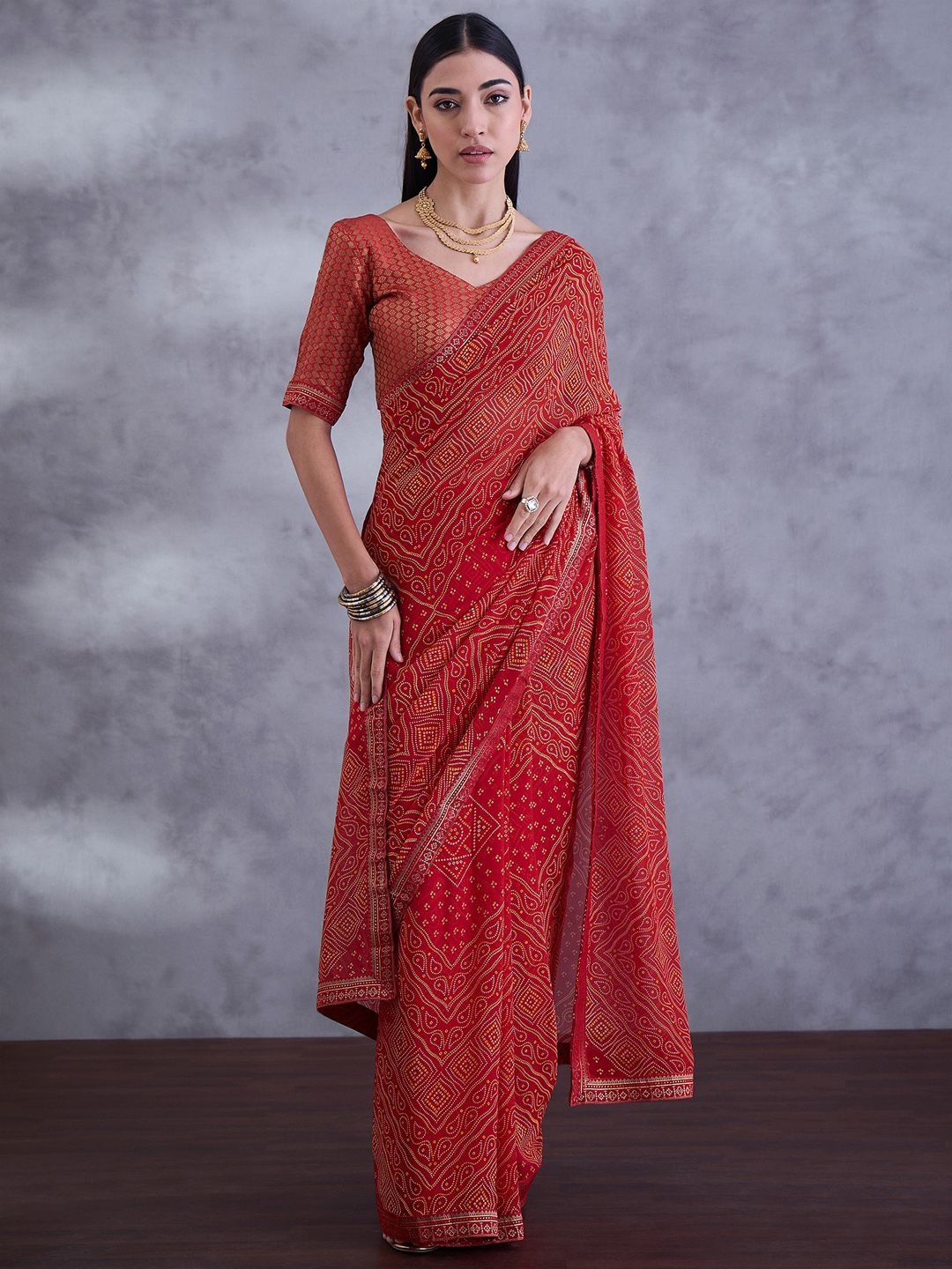 

Mitera Bandhani Poly Georgette Bandhani Saree, Red