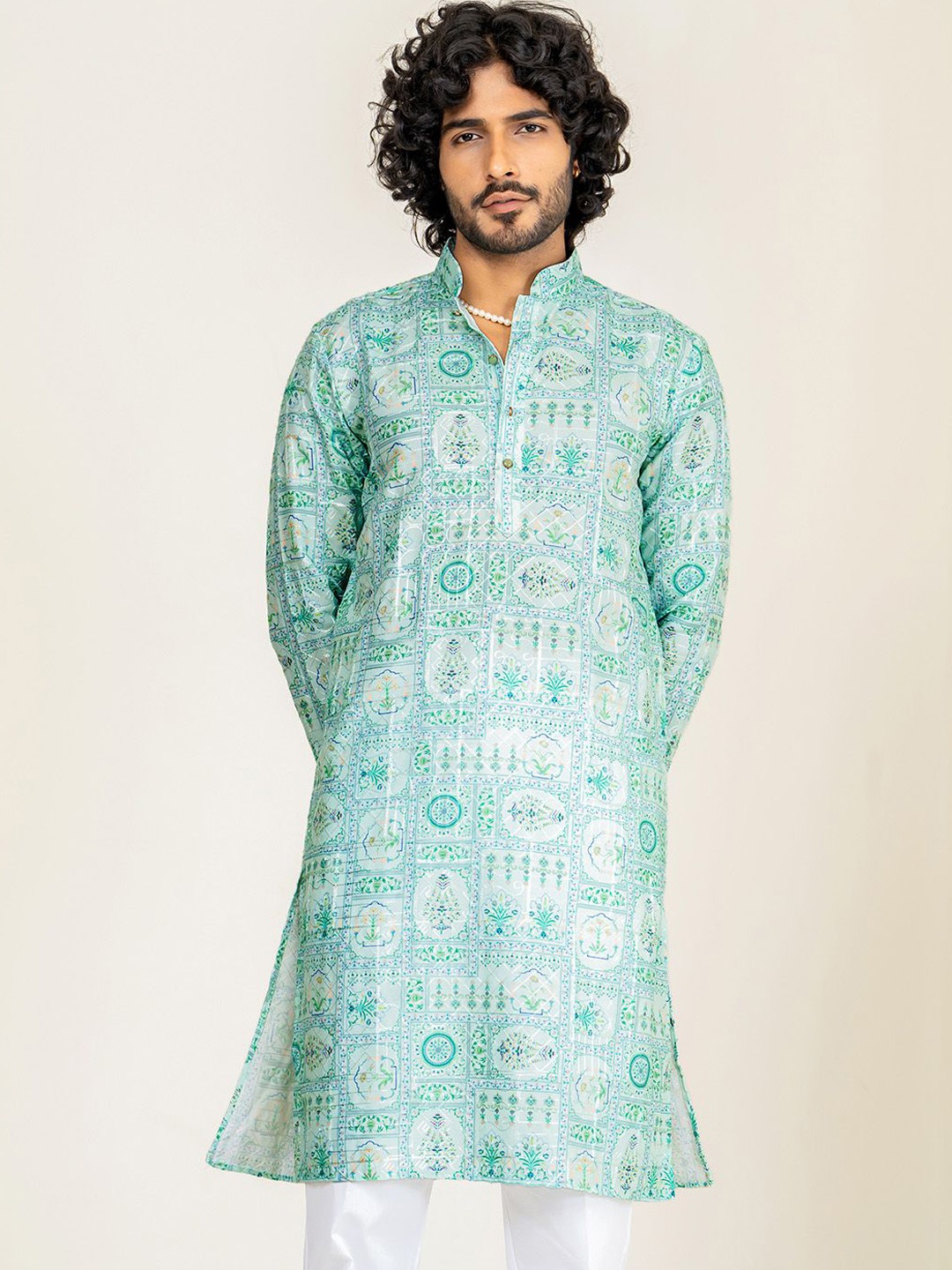 

Tistabene Embroidered Mandarin Collar Thread Work Handloom Straight Kurta, Green