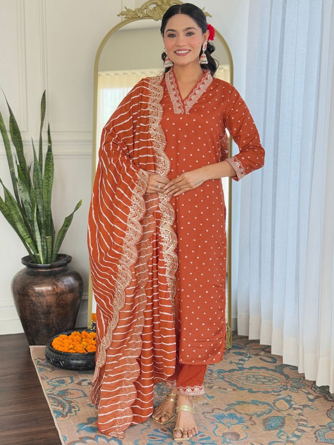 

THE52 Women Printed Regular Chanderi Silk Kurta with Trousers & With Dupatta, Orange