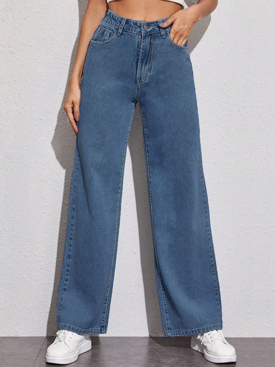 

DressBerry Women Comfort Straight Fit High-Rise Light Fade Acid Wash Stretchable Jeans, Blue