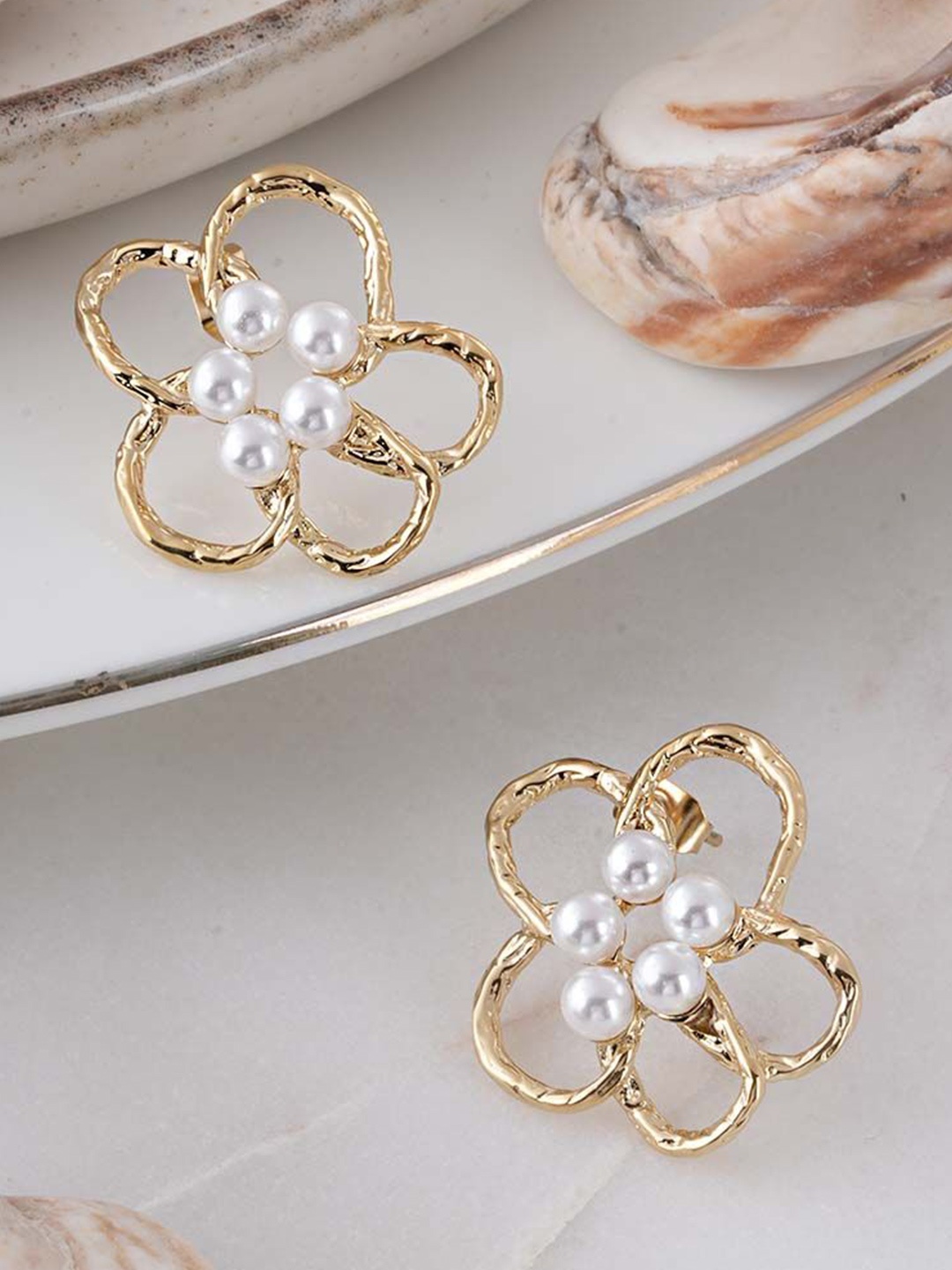 

PALMONAS Gold-Plated Pearls Beaded Stainless Steel Anti-Tarnish Floral Studs