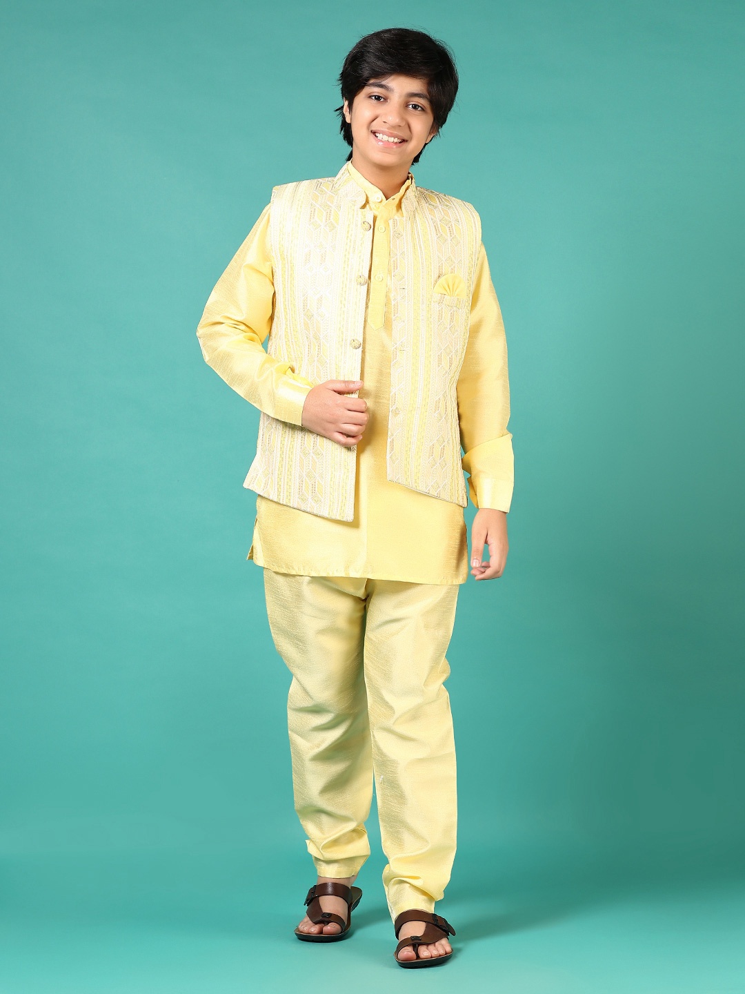 

V-Mart Boys Regular Pure Cotton Kurta with Pyjamas, Yellow