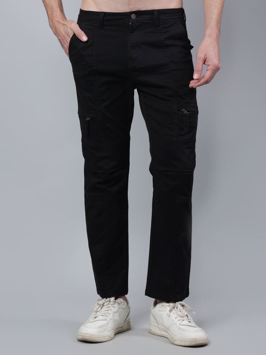 

NUEVOSDAMAS Men Smart Straight Fit High-Rise Pleated Cargos Trousers, Black