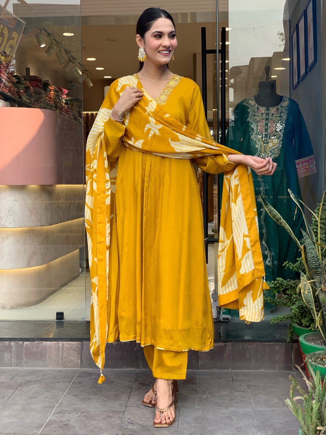

KAUTIK FABRICS Women Embroidered Regular Thread Work Silk Chiffon Kurta with Trousers & With Dupatta, Mustard