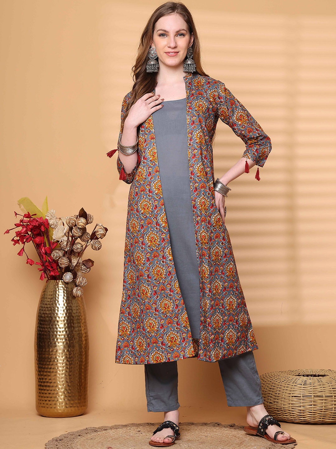 

Roly Poly Round Neck Pure Cotton Tunic With Trouser & Printed Shrug, Grey