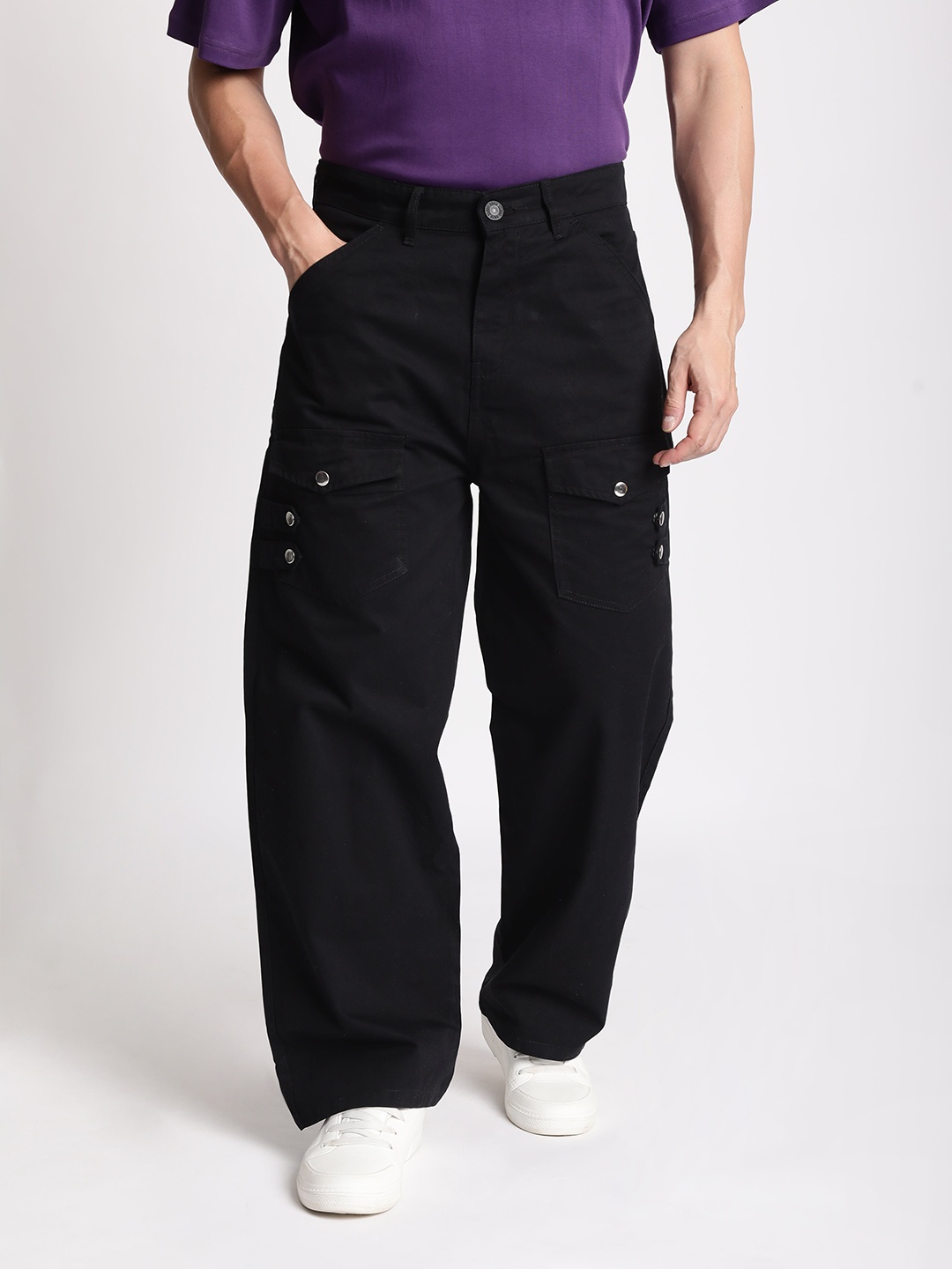 

Bene Kleed Men Baggy Fit Cargos Trousers, Black