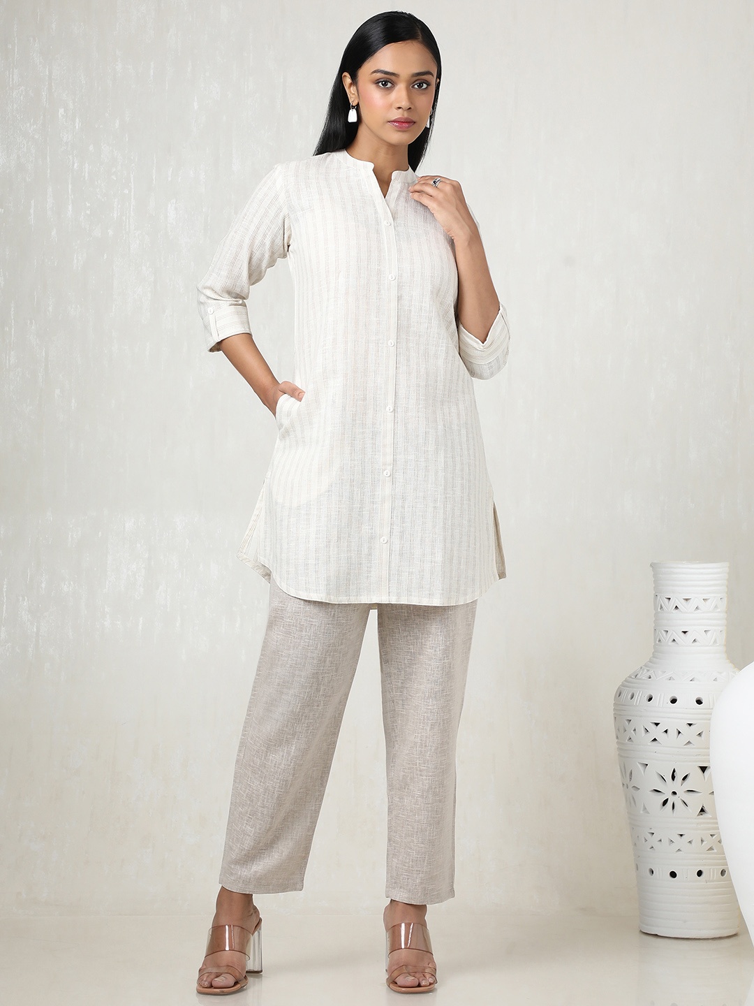 

Soch Women Striped Regular Linen Kurta with Trousers, Off white