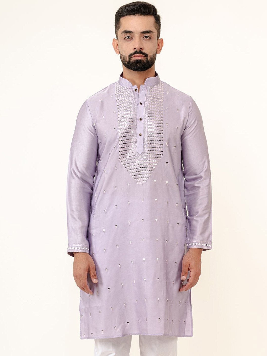 

Tistabene Men Thread Work Handloom Kurta, Purple