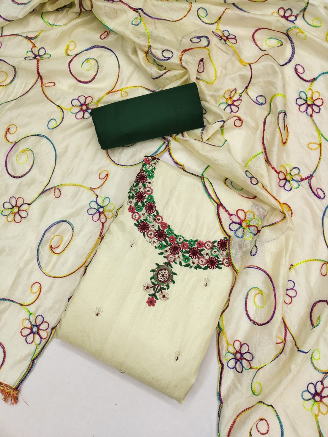 

Rangtulika Ethnics Floral Embroidered Unstitched Dress Material, Yellow