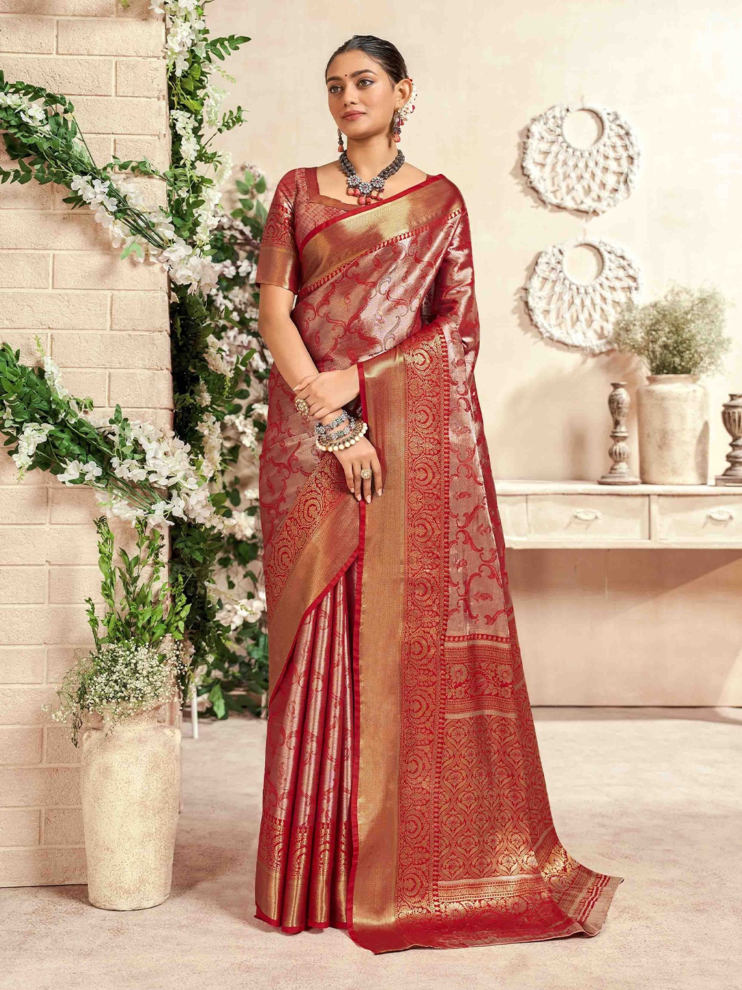 

Blissta Woven Design Zari Silk Blend Dharmavaram Saree, Red