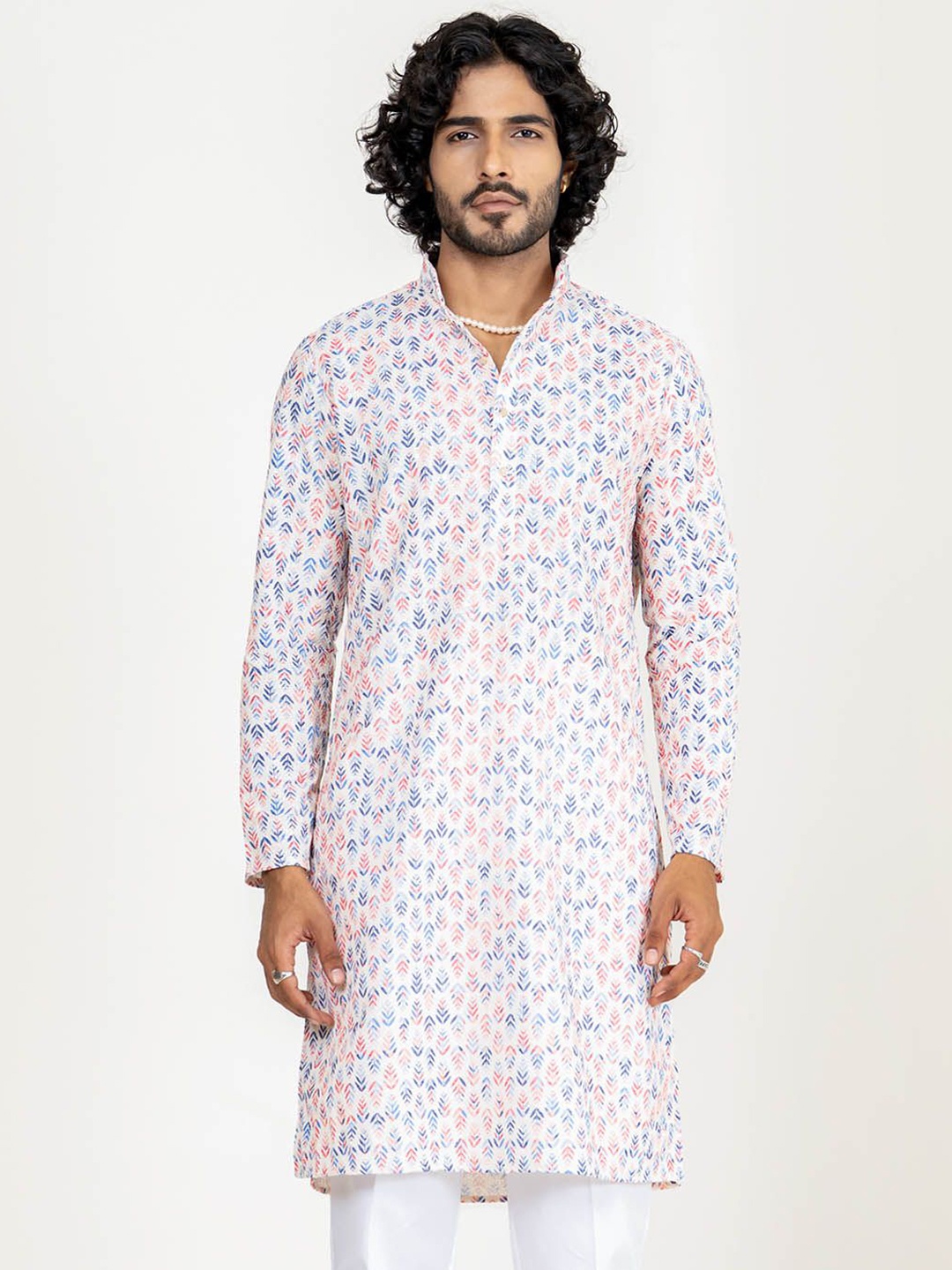 

Tistabene Embroidered Mandarin Collar Thread Work Handloom Straight Kurta, White