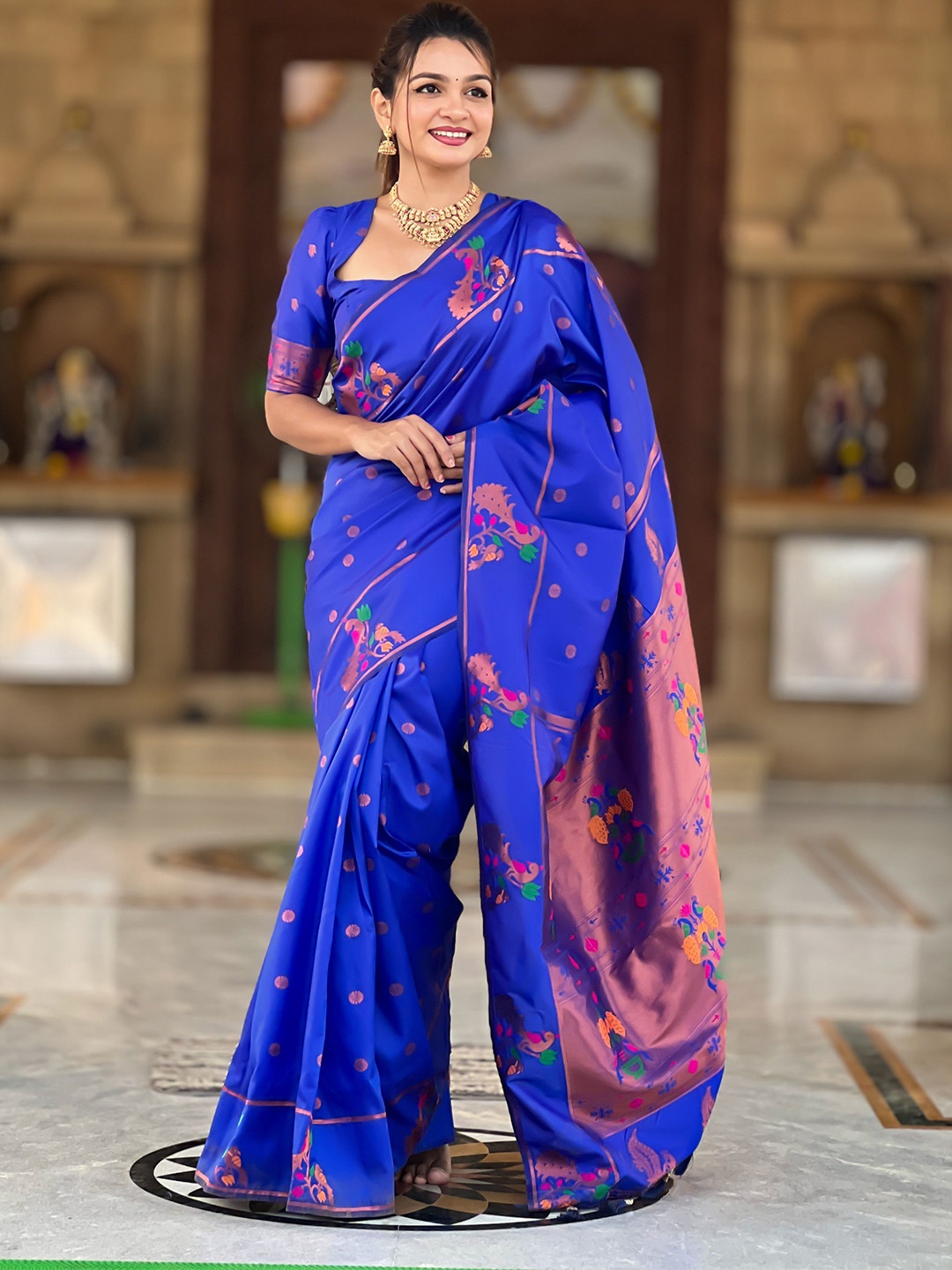 

Ekta Textiles Woven Design Zari Pure Silk Paithani Saree, Blue
