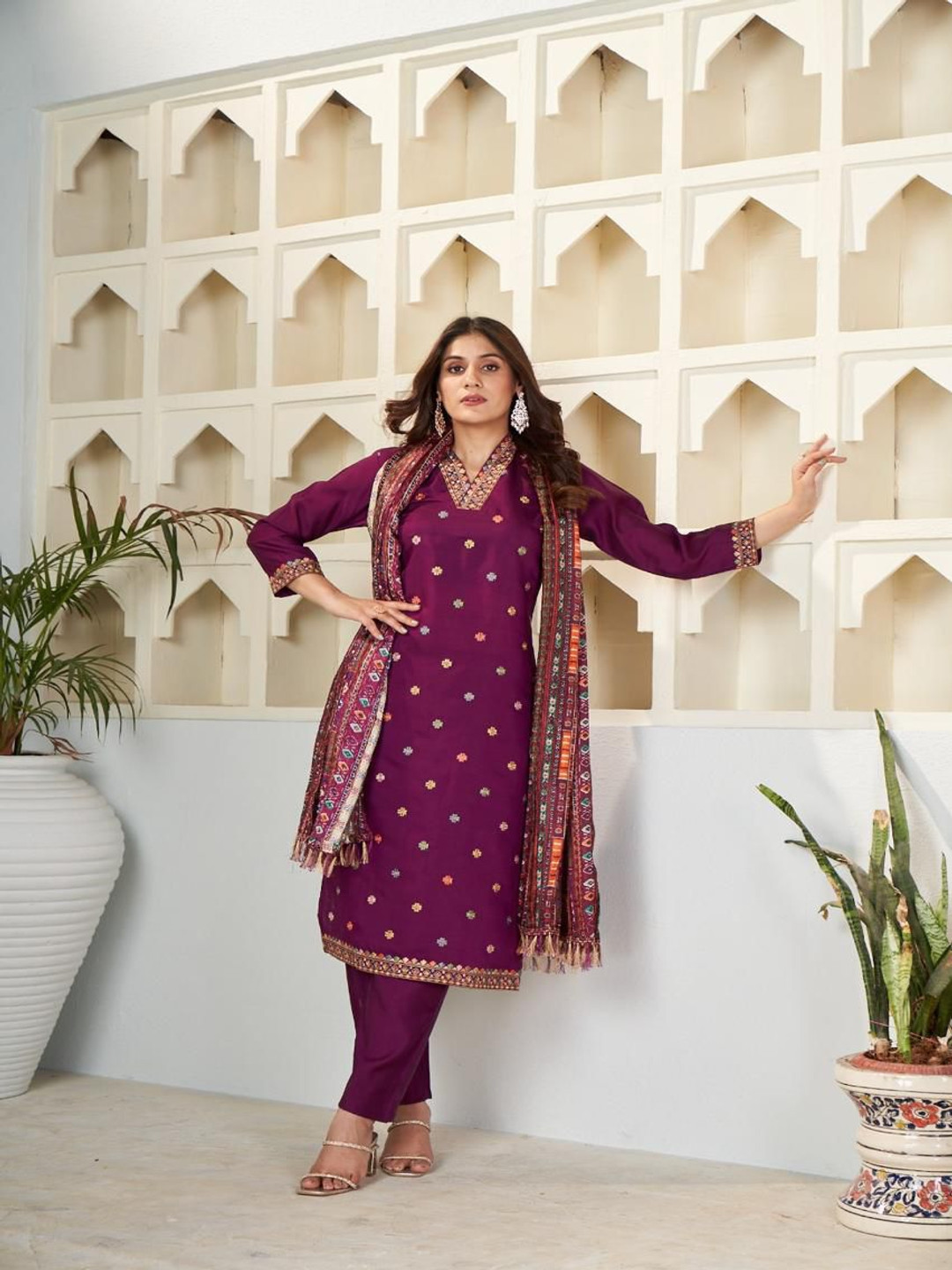 

Nimidiya Women Floral Embroidered Regular Thread Work Chanderi Silk Kurta with Trousers & With Dupatta, Purple