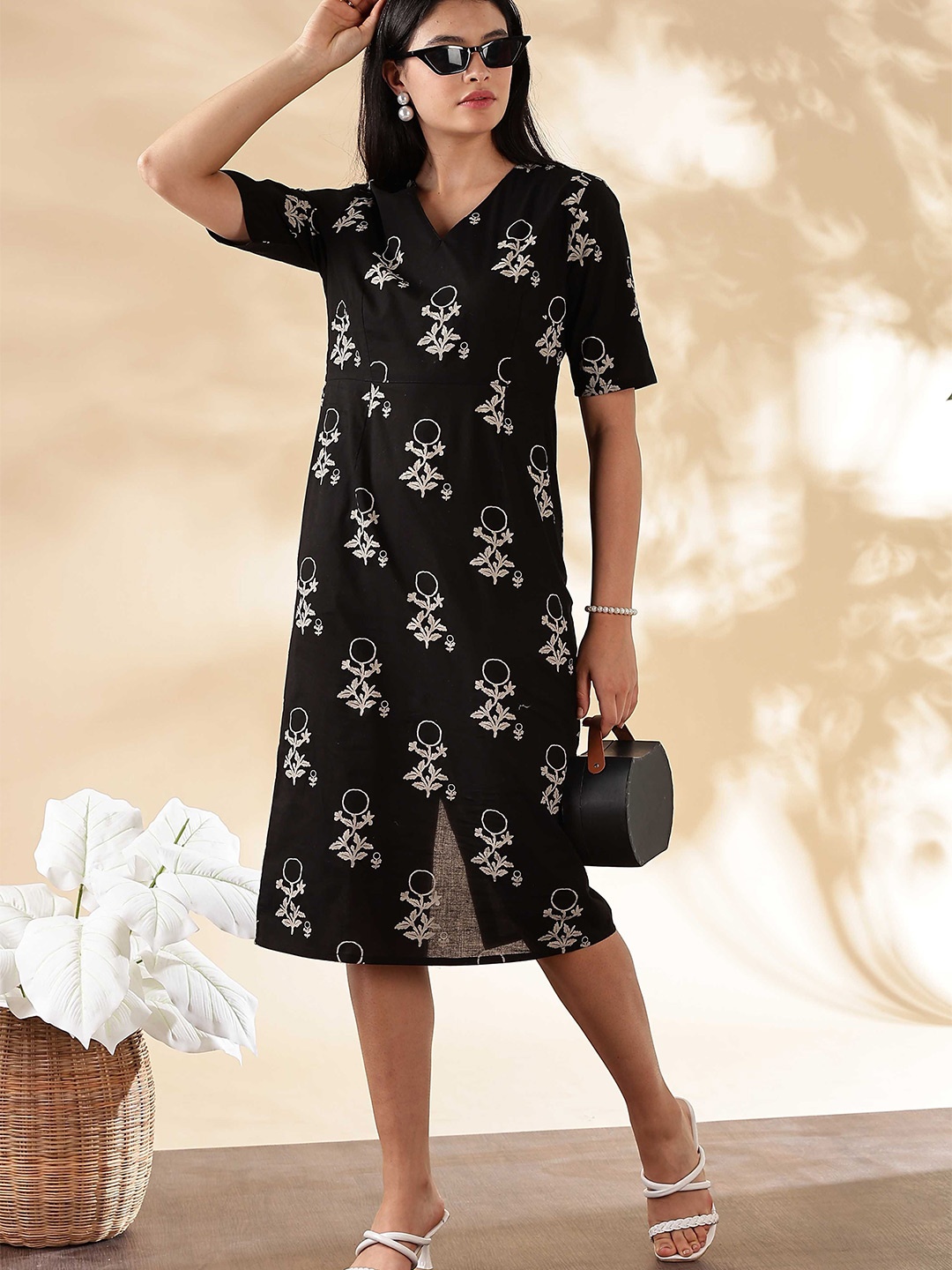 

Anouk Floral Print A-Line Midi Dress, Black