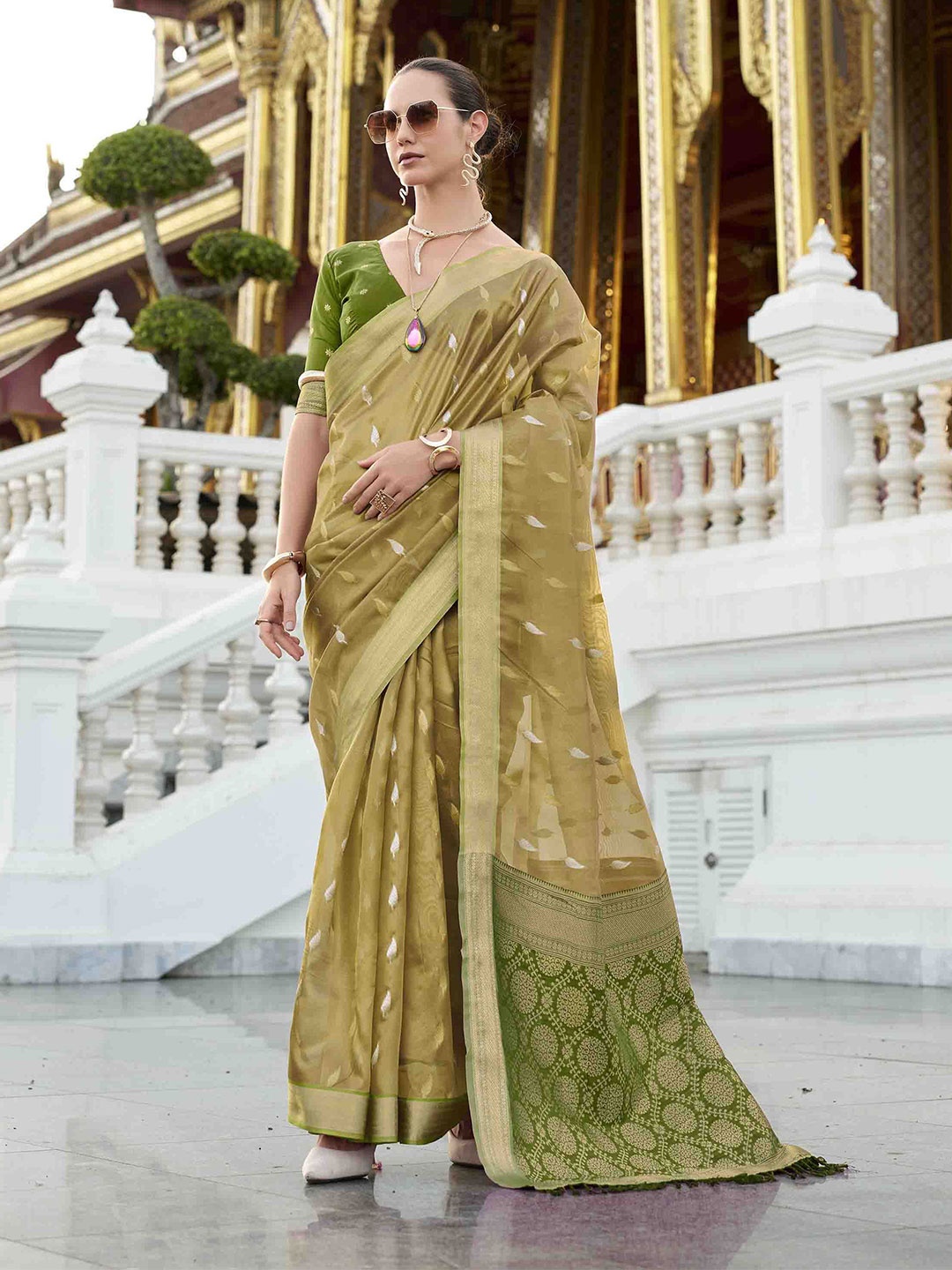 

Blissta Woven Design Zari Tissue Banarasi Saree, Mustard