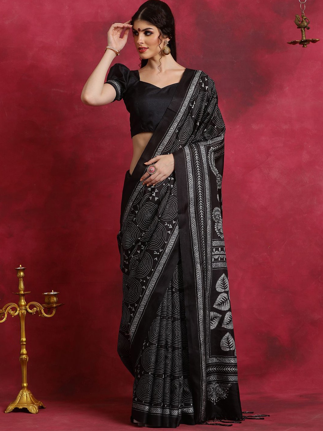 

Mitera Ethnic Motifs Silk Blend Block Print Saree, Black