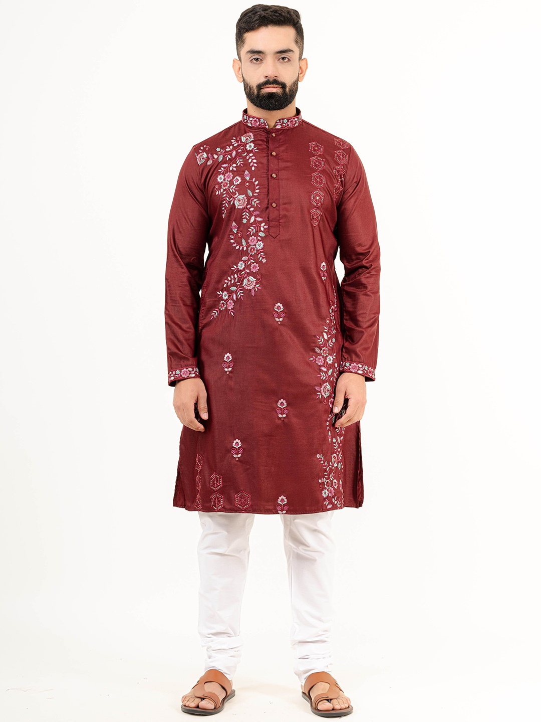 

Tistabene Floral Embroidered Mnadarion Collar Pure Silk Straight Kurta, Maroon