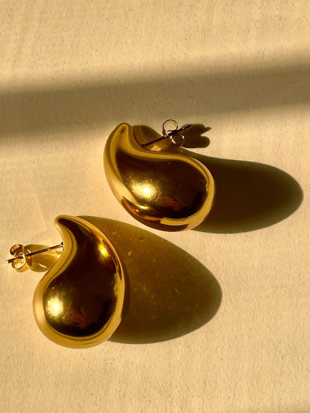 

Crazy Fashion Unisex Teardrop Shaped Drop Earrings, Gold