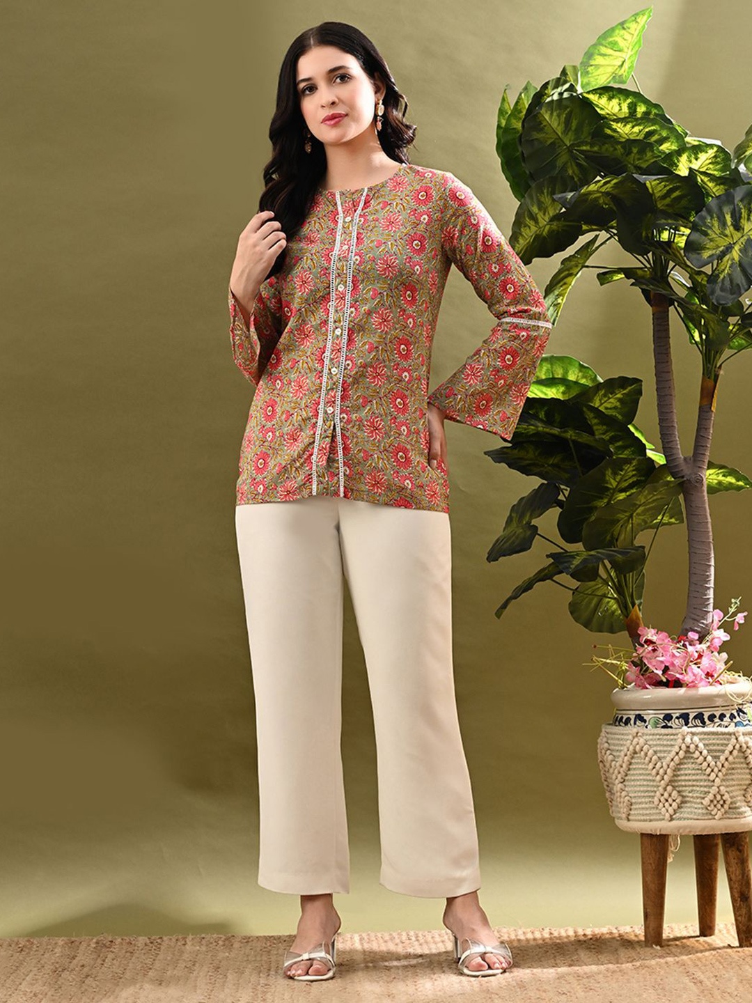 

Sangria Floral Printed Cotton Top With Lace-Detail, Green