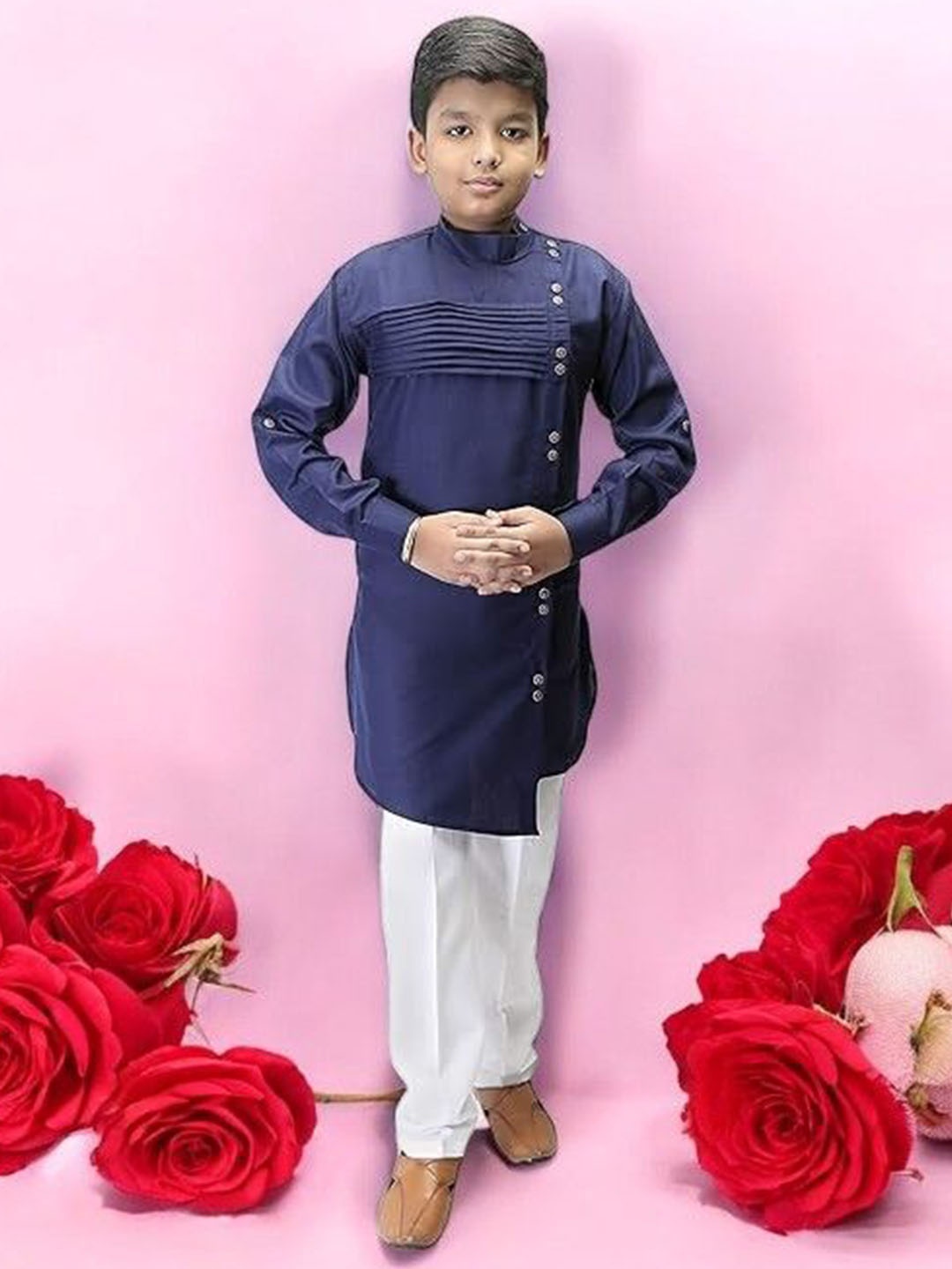 

Qtsy Boys Embroidered Regular Phulkari Pure Cotton Kurta with Pyjamas, Navy blue