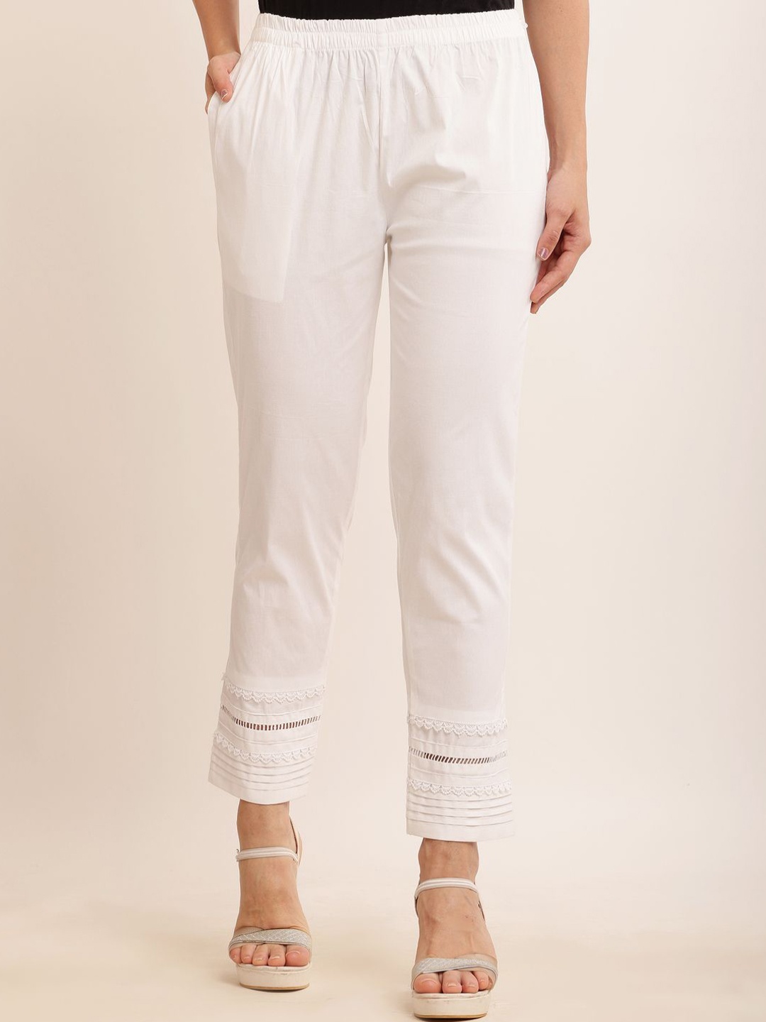 

Sellingsea Women Trousers, White