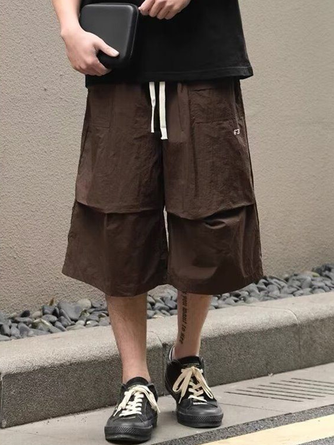 

StyleCast Men Cargo Shorts, Brown