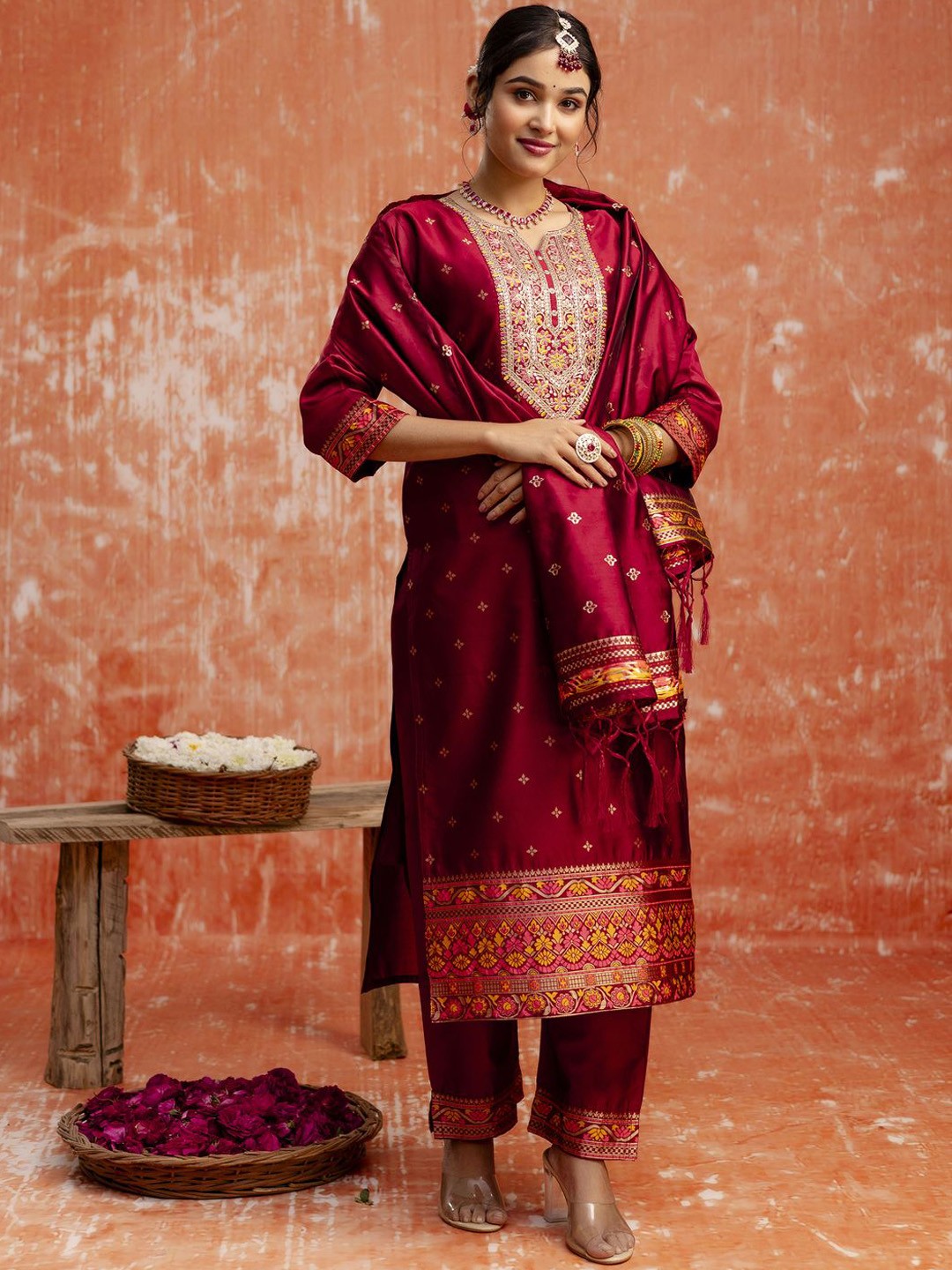 

VredeVogel Women Ethnic Motifs Embroidered Regular Sequinned Kurta with Trousers & With Dupatta, Maroon