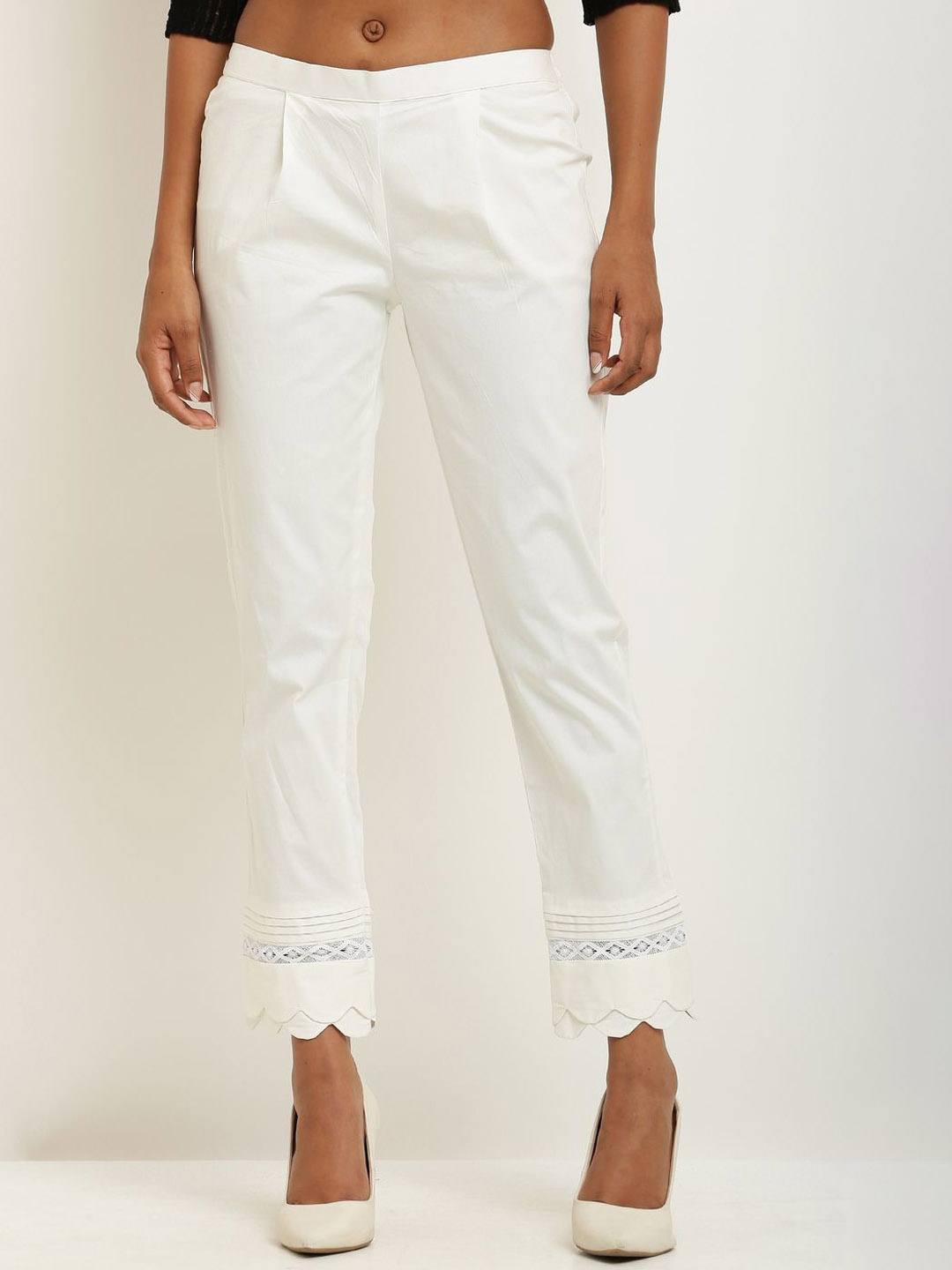 

Sellingsea Women Trousers, White