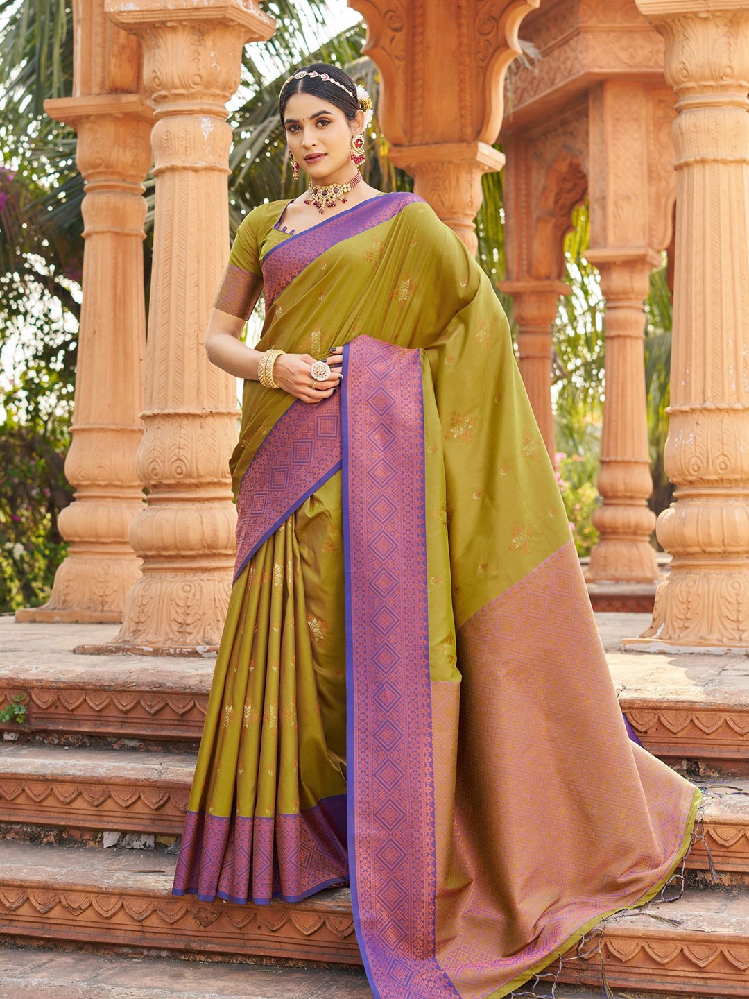 

Sanu Silk Woven Design Zari Silk Blend Tussar Saree, Mustard