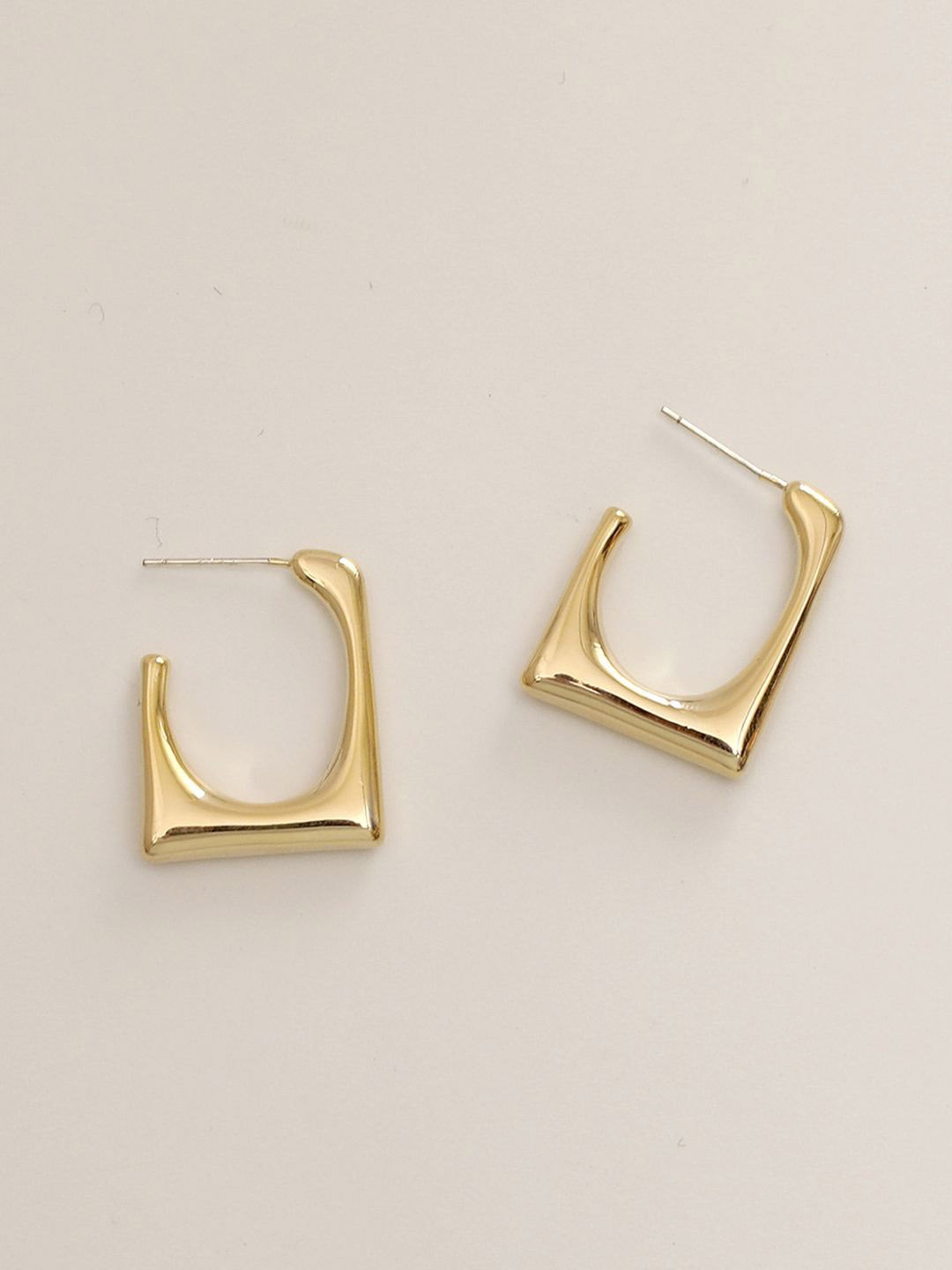 

FIMBUL Gold-Plated Stainless Steel Open Square Shaped Hoop Earrings