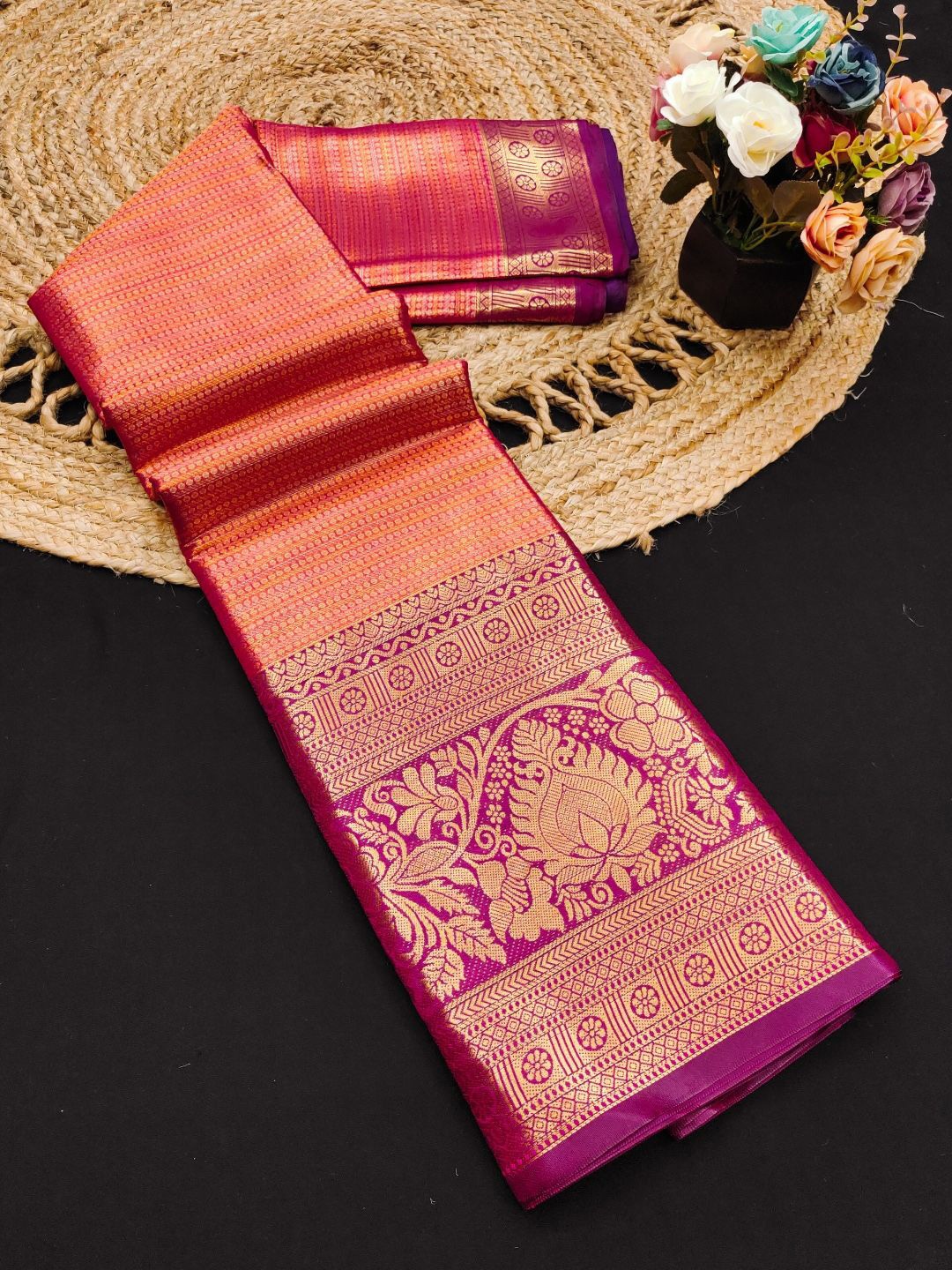 

SILKWEAR Woven Design Zari Pure Silk Kanjeevaram Saree, Pink