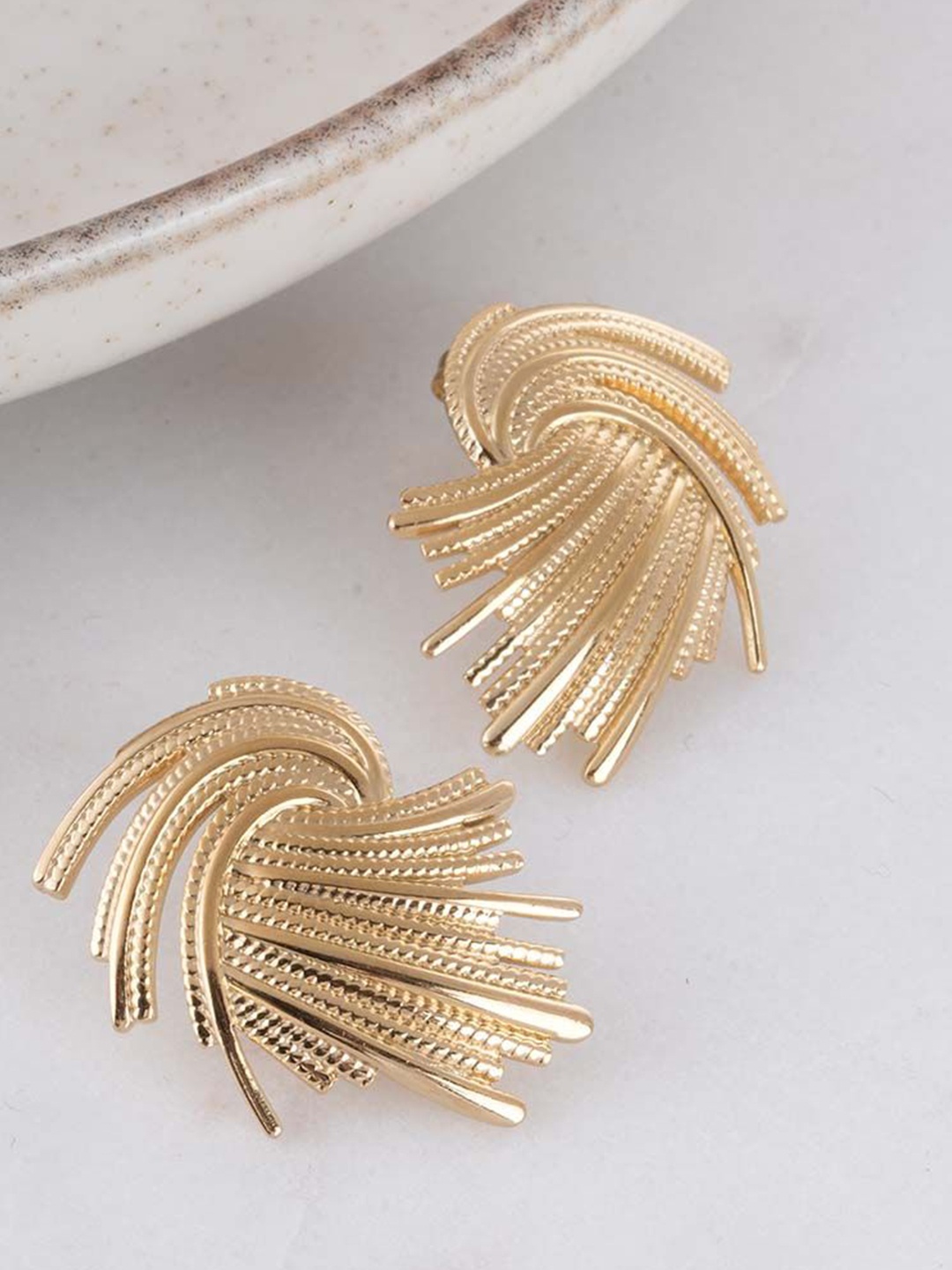 

PALMONAS Gold-Plated Stainless Steel Anti-Tarnish Contemporary Whirlwind Studs