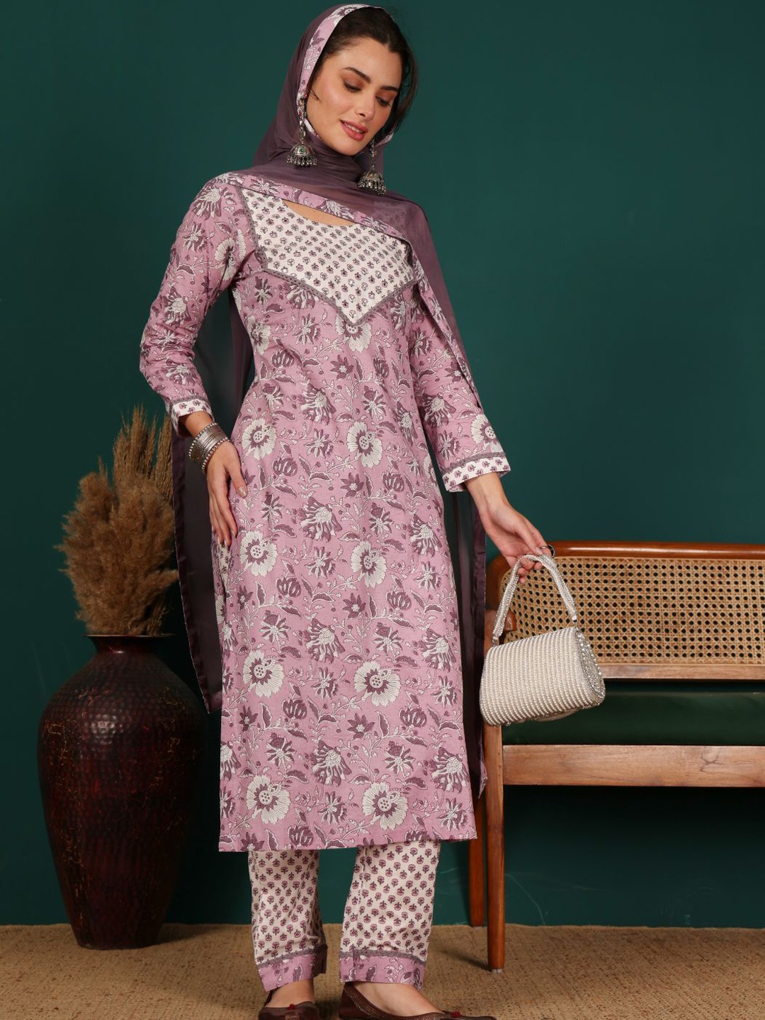 

Lative Colours of Fashion Women Floral Yoke Design Regular Mirror Work Pure Cotton Kurta with Trousers &, Lavender