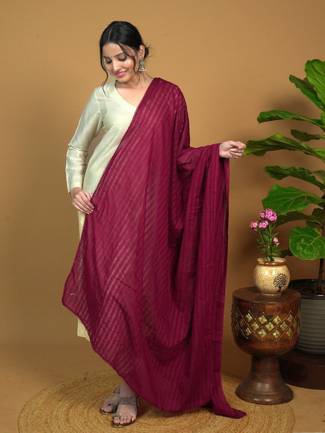 

HELLA FASHIONS Striped Printed Cotton Dupatta, Maroon