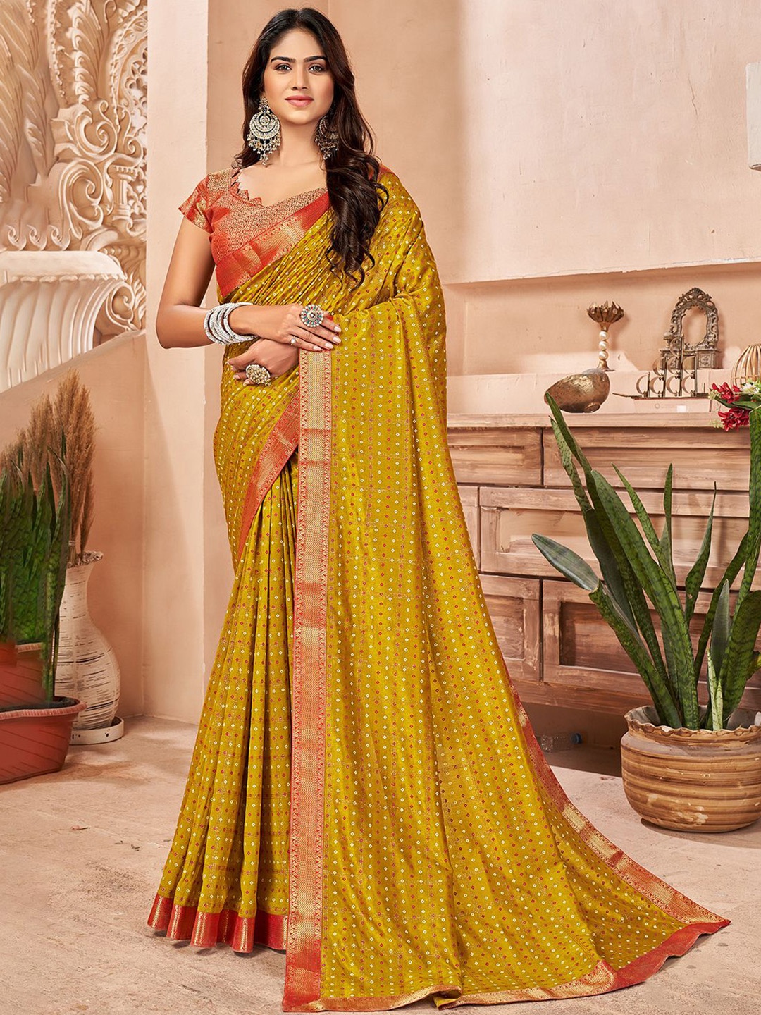 

Mitera Bandhani Zari Silk Blend Bandhani Saree, Olive