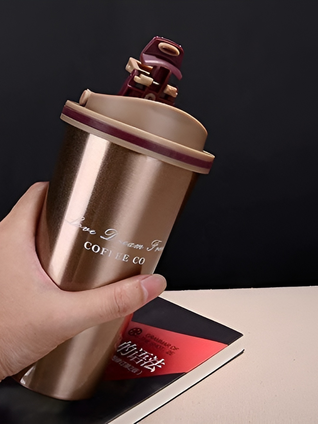 

Baskety Gold-Toned & White Printed Stainless Steel Insulated Water Bottle 500ml