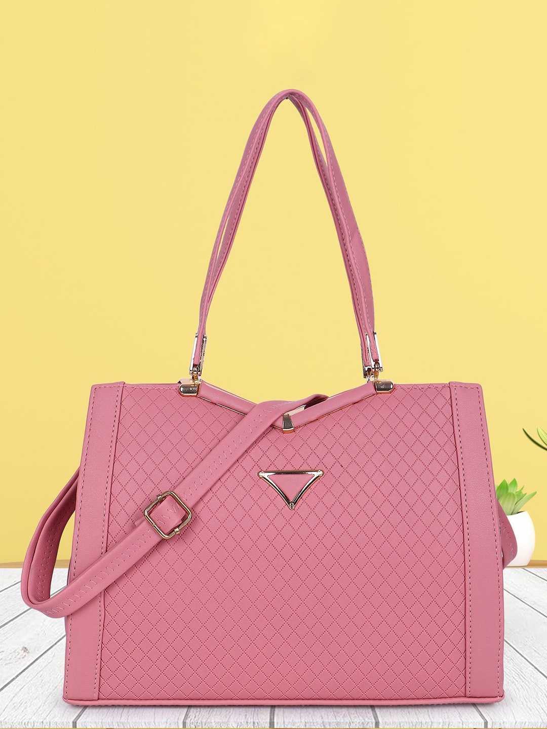 

LADY QUINTON Textured PU Structured Handheld Bag with Quilted, Pink