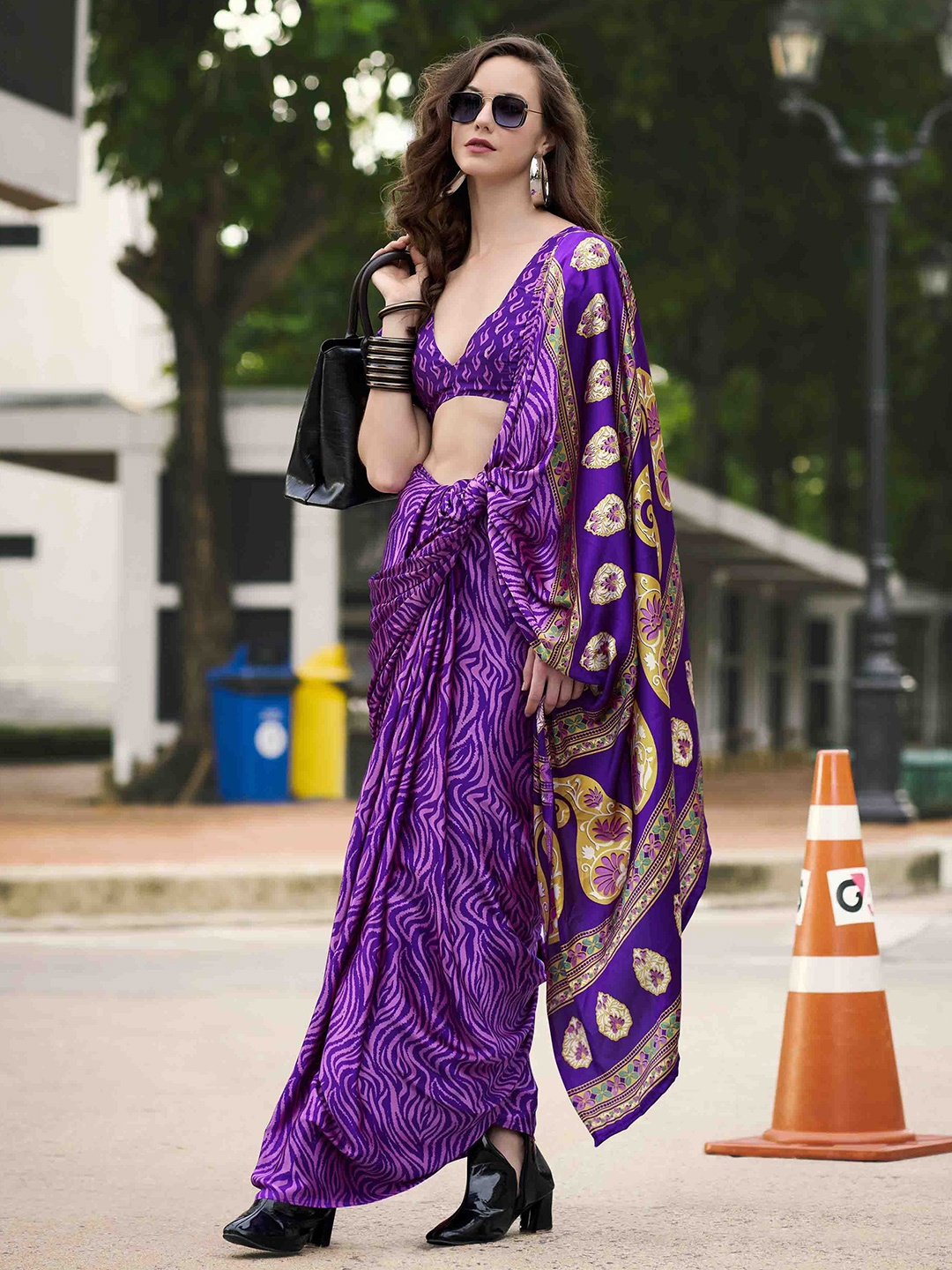 

KIMISHA Satin Saree, Purple