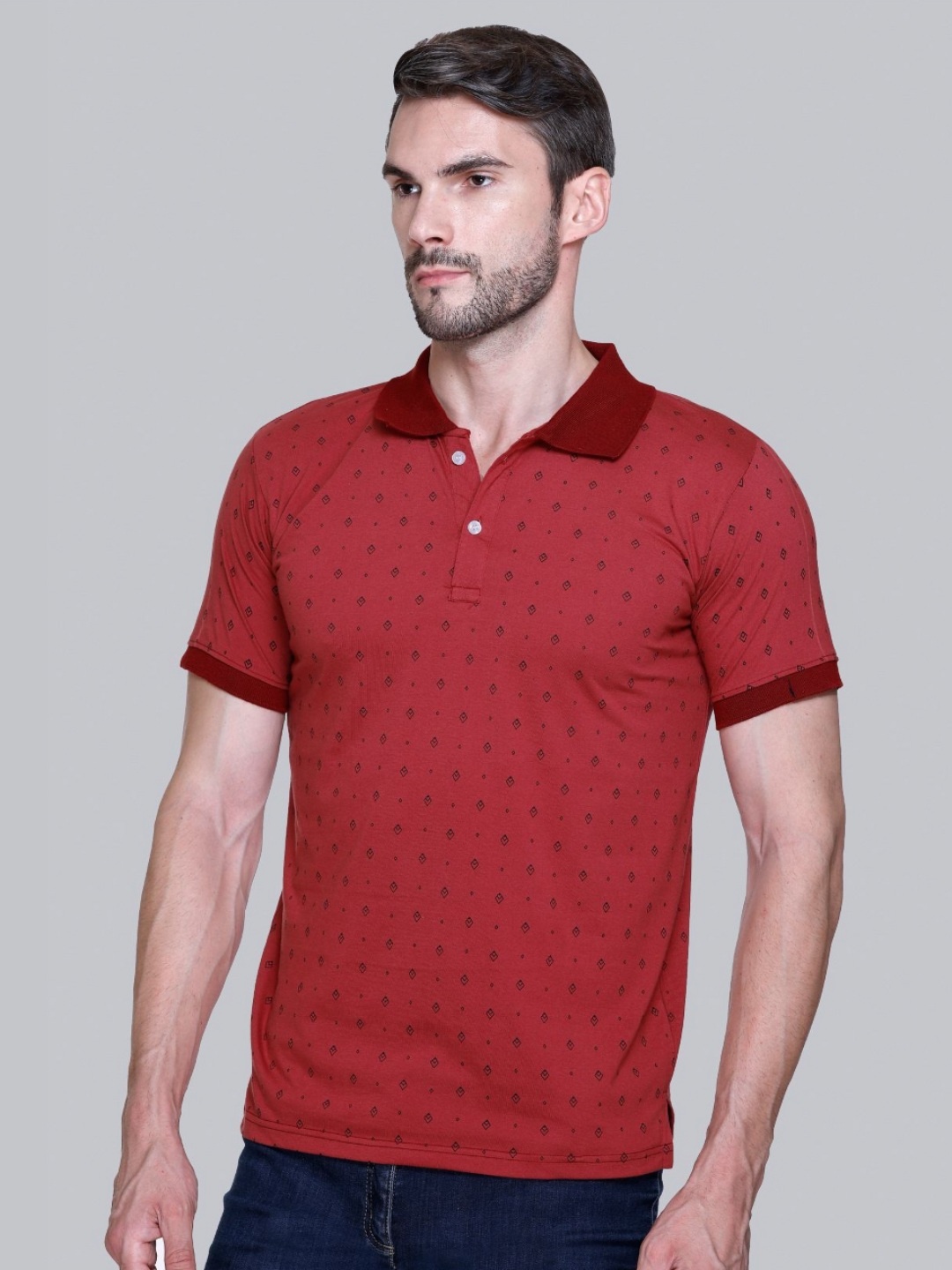

Deefab Men Pockets T-shirt, Red