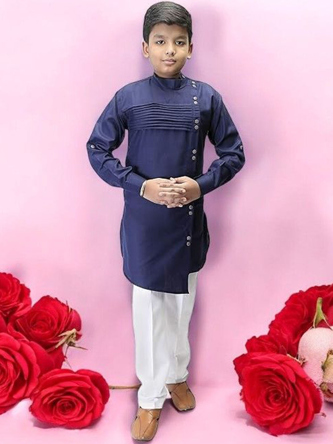 

Qtsy Boys Embroidered Regular Phulkari Pure Cotton Kurta with Pyjamas, Navy blue