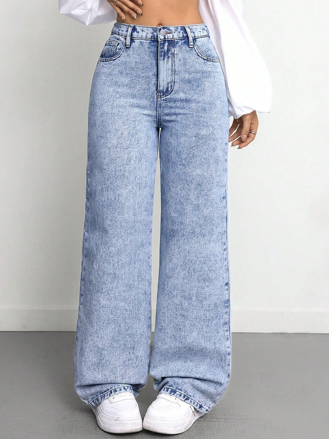 

DressBerry Women Comfort Straight Fit High-Rise Light Fade Acid Wash Stretchable Jeans, Blue
