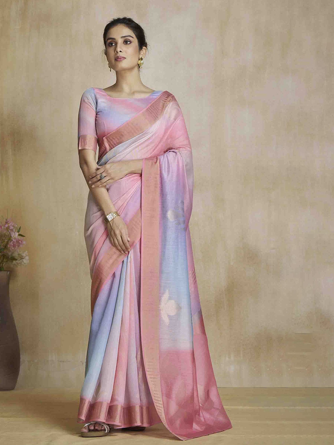 

KIMISHA Ethnic Motifs Zari Silk Blend Saree, Pink
