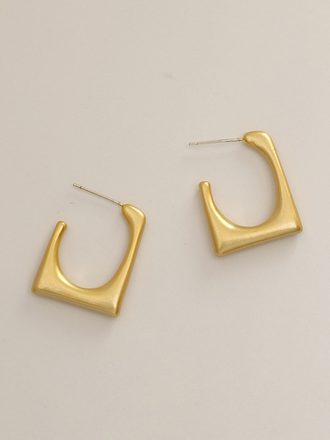 

VAGHBHATT Stainless Steel Gold-Plated Square Shaped Hoop Earrings