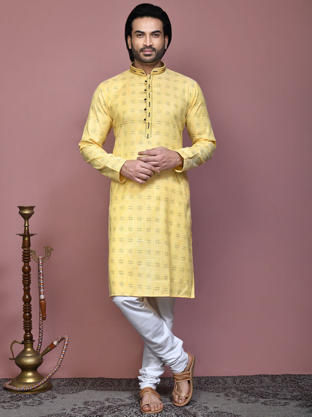 

RANAK Men Embroidered Regular Pure Cotton Kurta with Pyjamas, Yellow