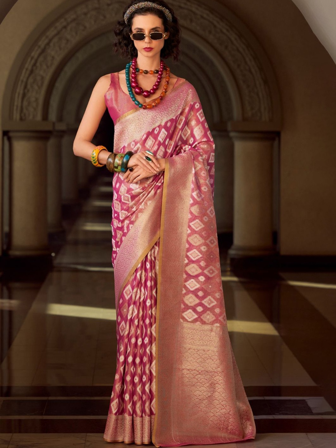 

DEVATITHI Maroon Tissue Silk Saree