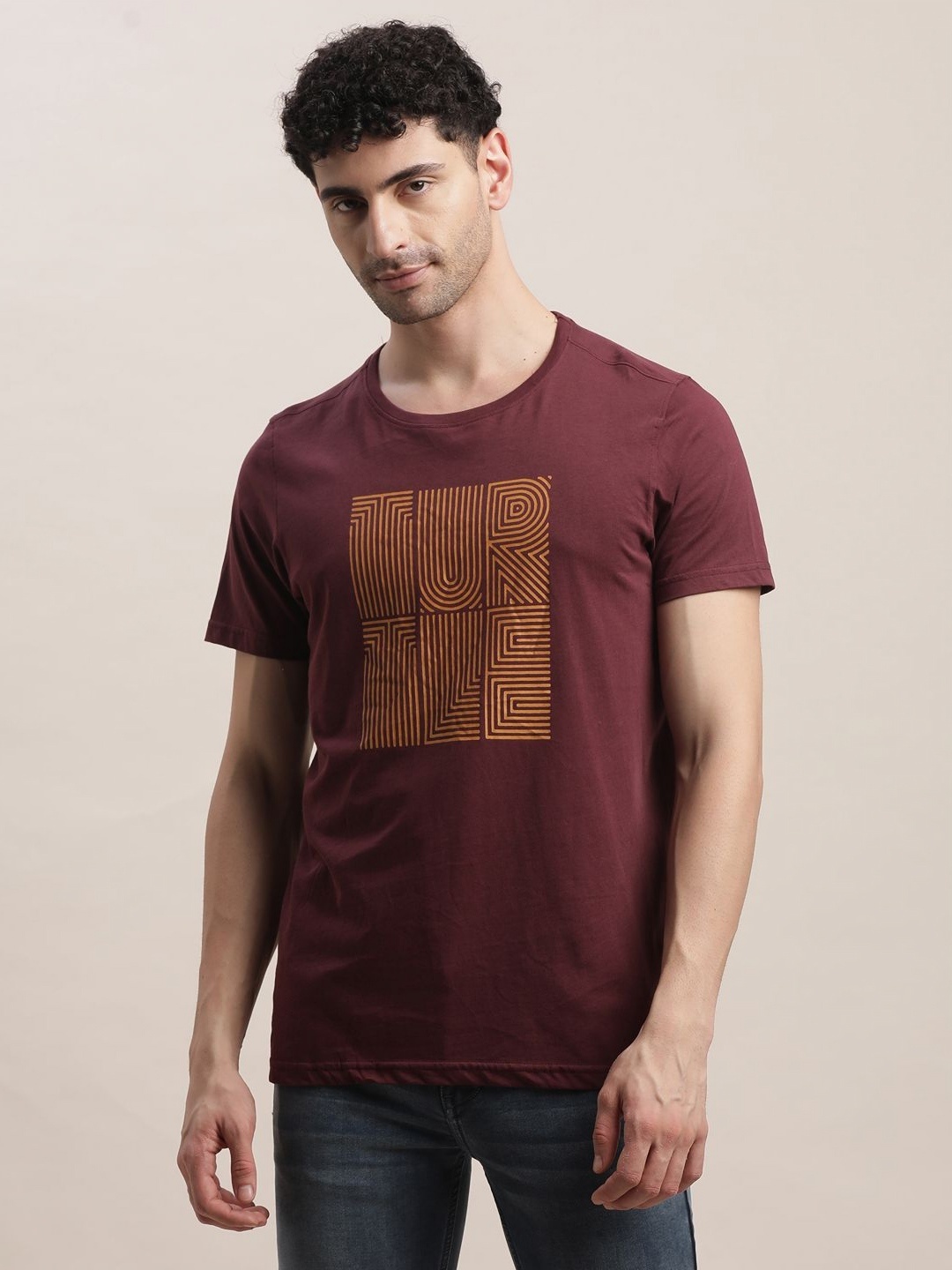 

Turtle Men Printed Slim Fit T-shirt, Maroon